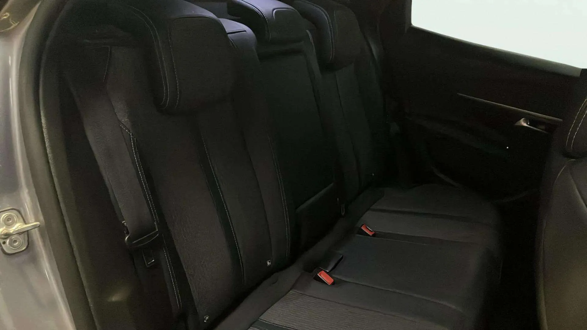 Peugeot 3008 1.2 PureTech Allure Pack - foto 13