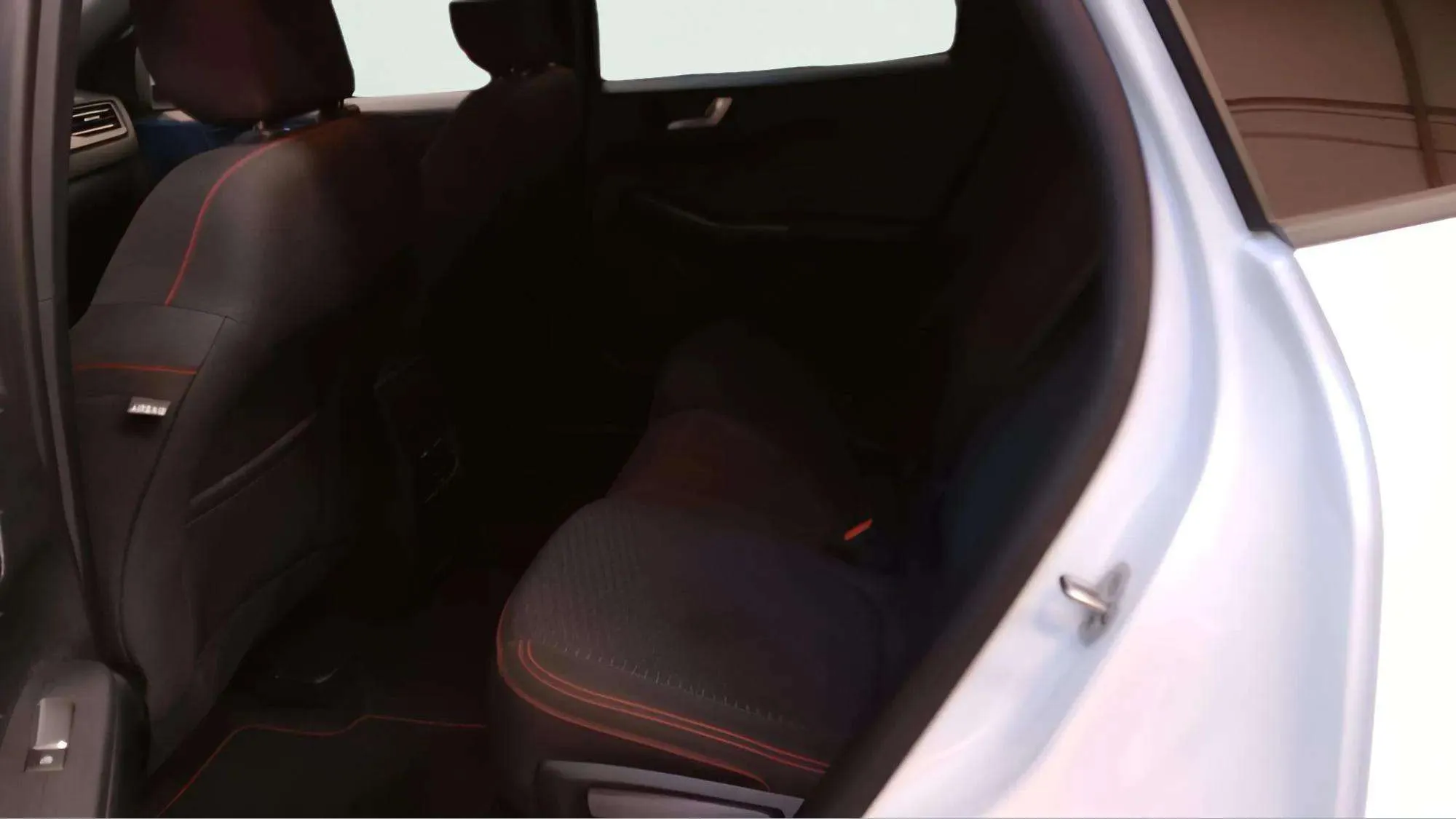 Ford Kuga ST-Line 1.5T EcoBoost - foto 11