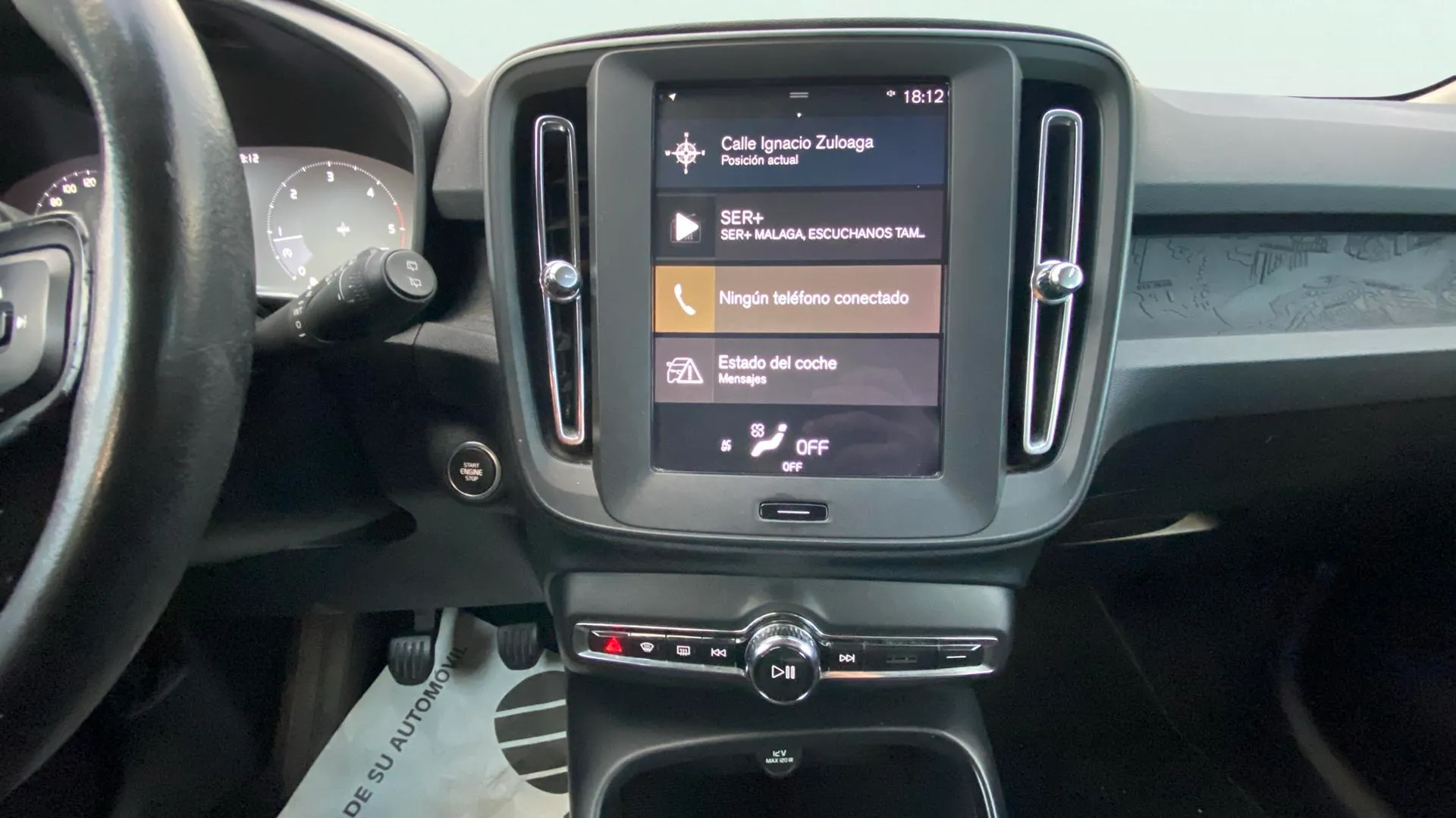 Volvo XC40 2.0 D3 - foto 10
