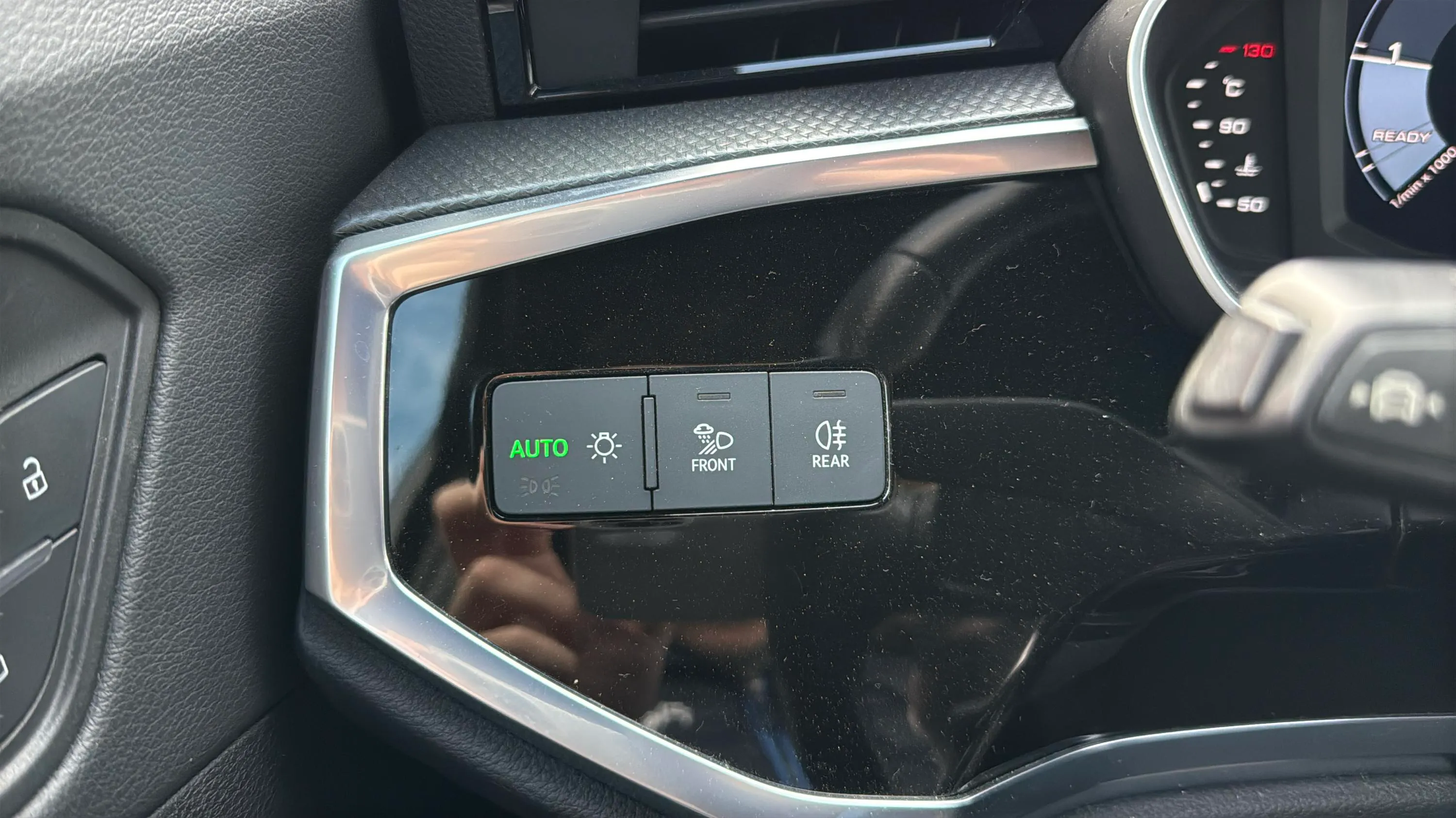Audi Q3 S line 35 TDI quattro - foto 21