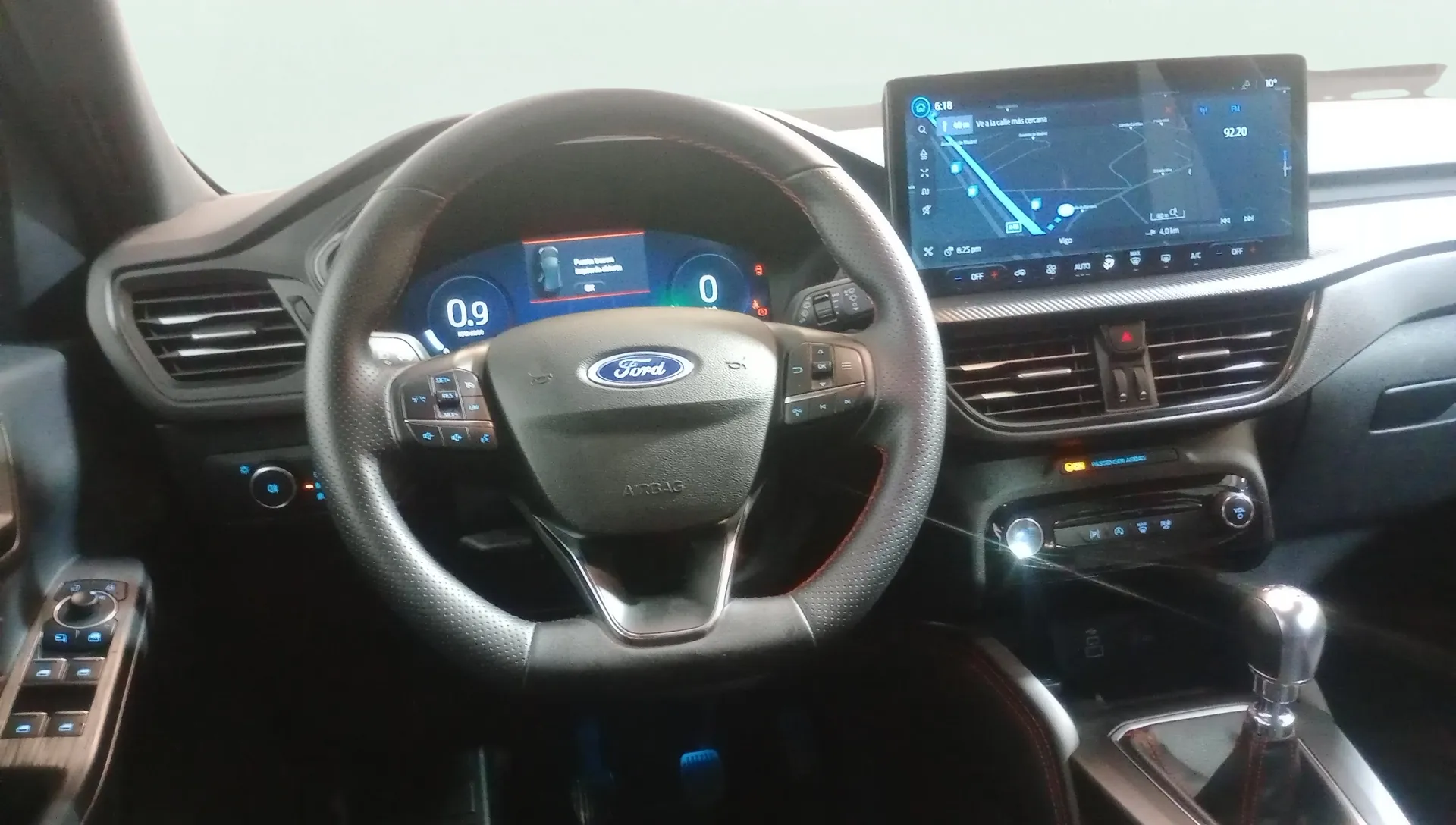 Ford Kuga ST-Line 1.5T EcoBoost - foto 10