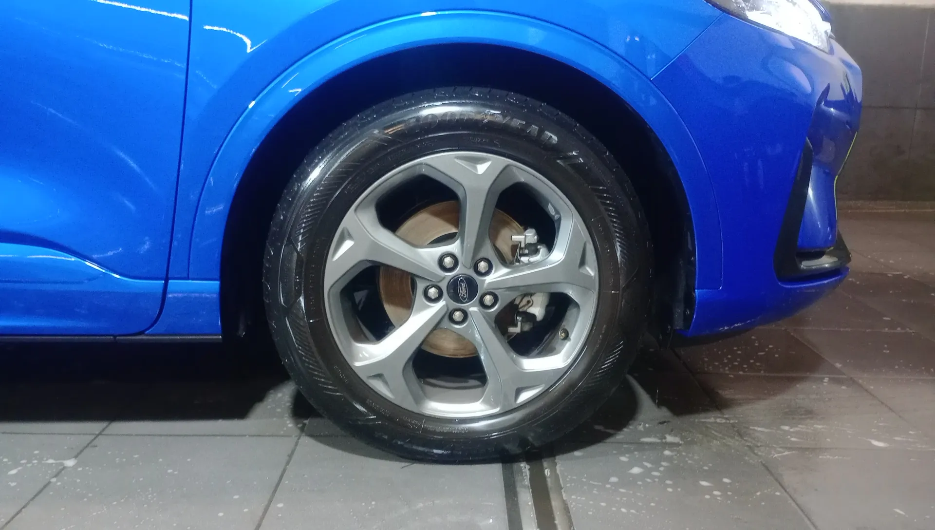 Ford Kuga ST-Line 1.5T EcoBoost - foto 24