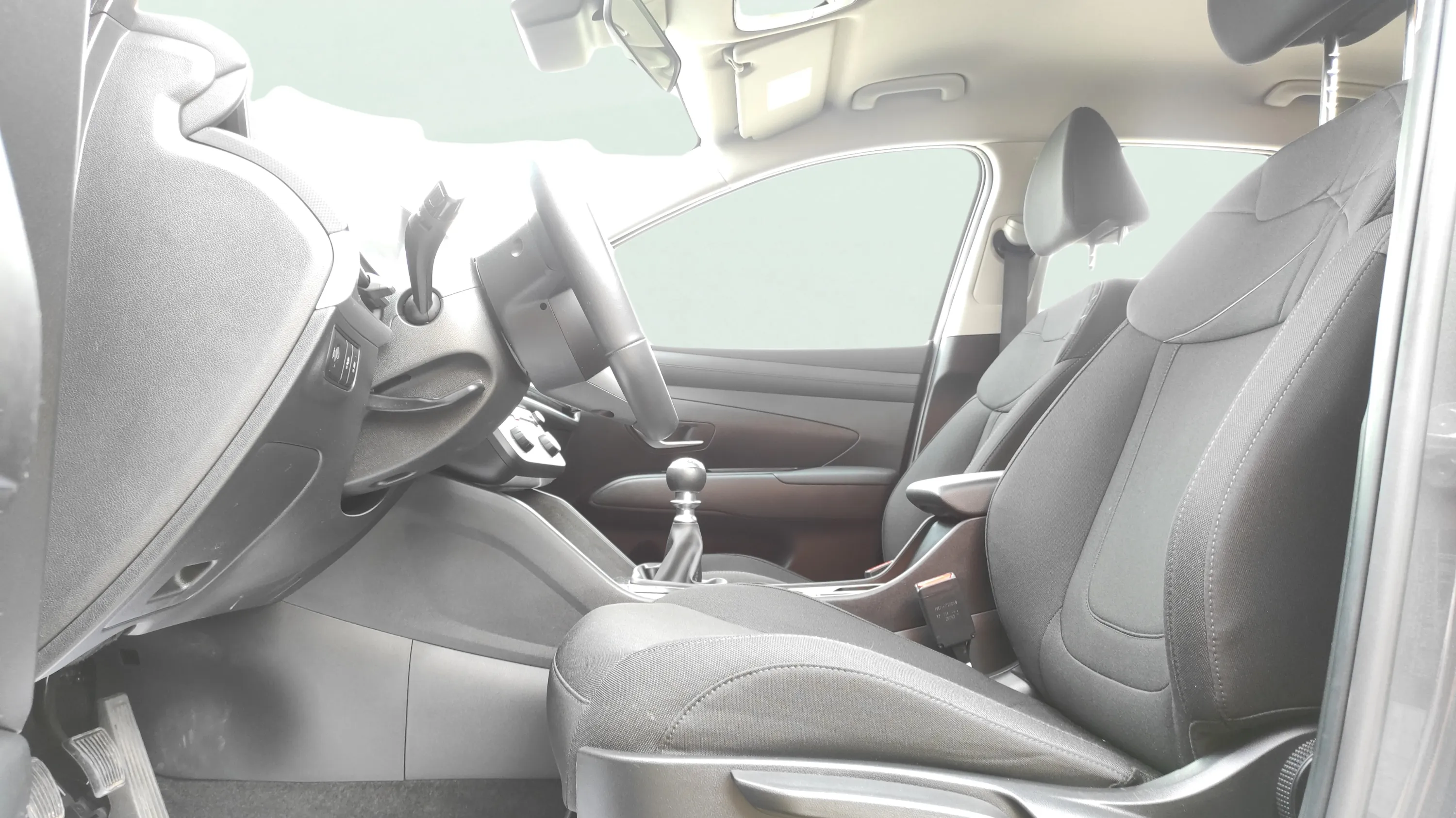 Hyundai Tucson 1.6T Klass - foto 31