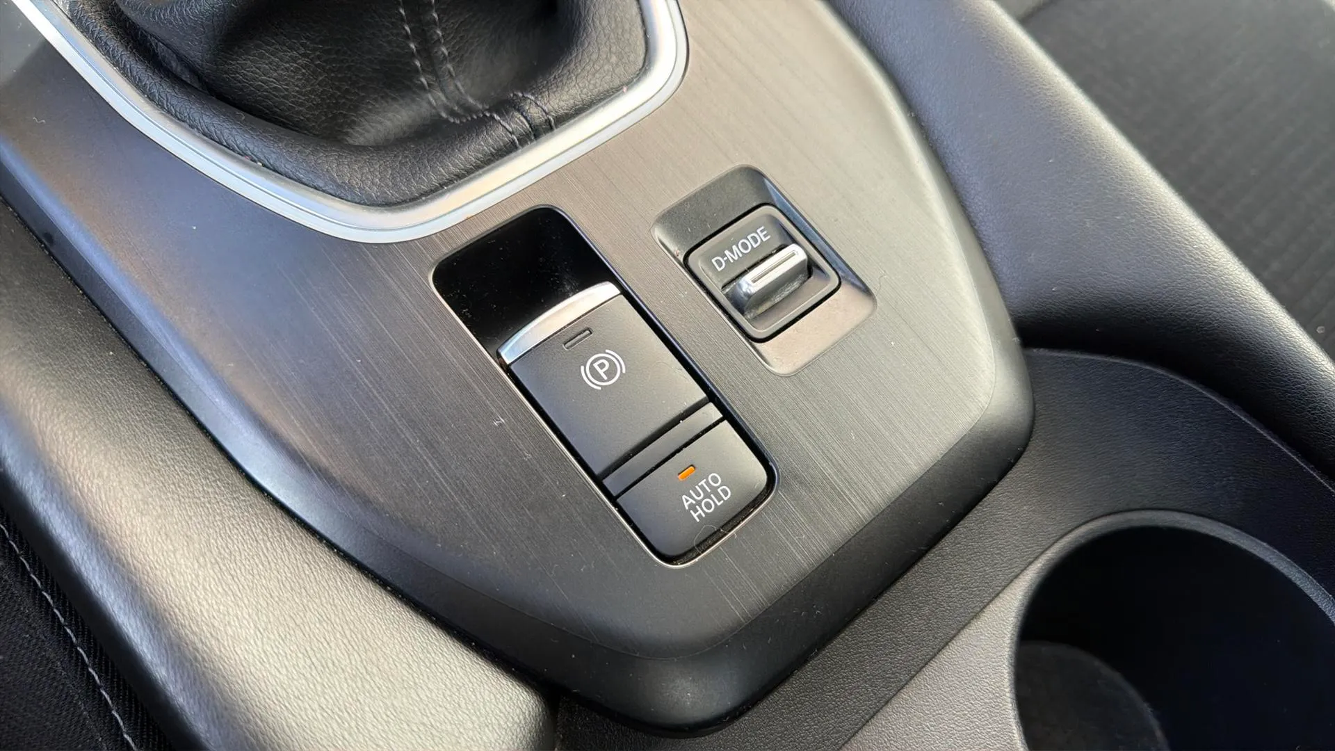 Nissan Qashqai DIG-T N-Connecta - foto 22