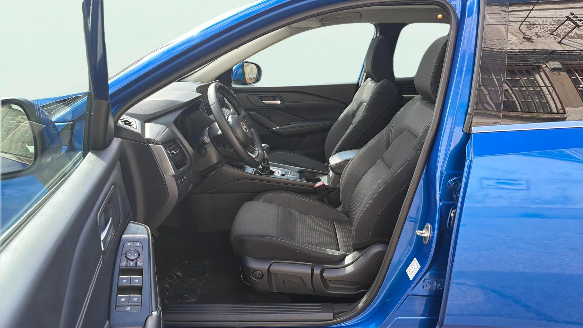 Nissan Qashqai DIG-T N-Connecta - foto 16