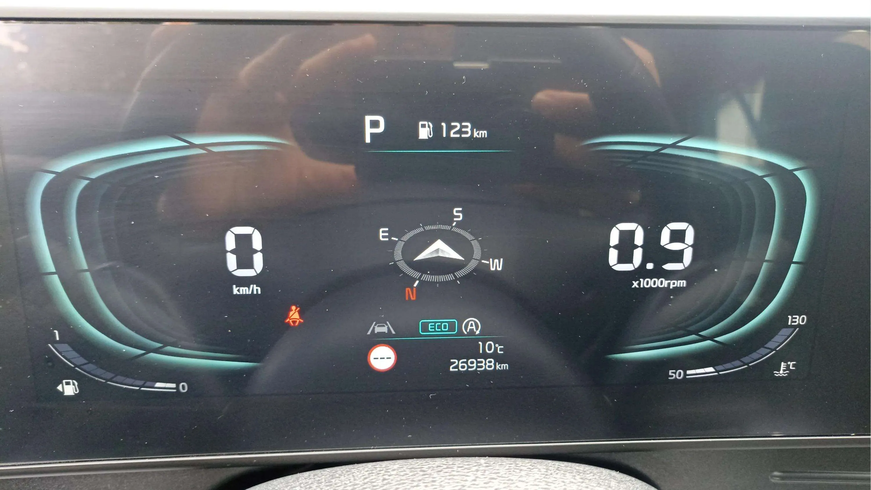 Kia Sportage 1.6 CRDi MHEV Business 4x2 DCT - foto 12