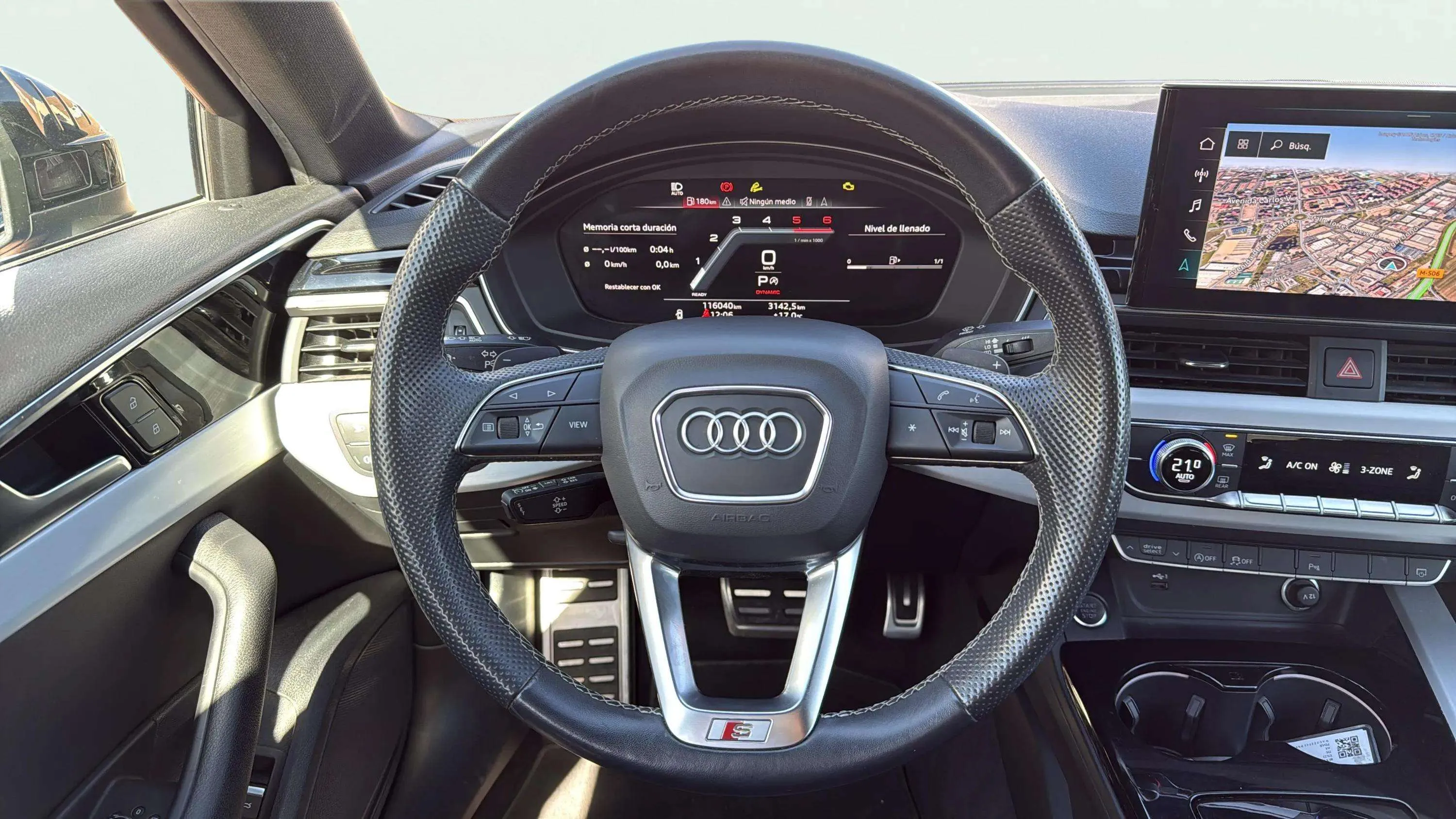 Audi A4 Black line 35 TDI S tronic - foto 12