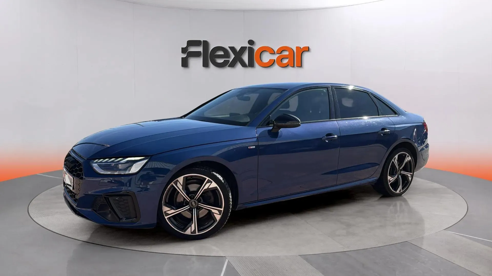 Audi A4 Black line 35 TDI S tronic - foto 3