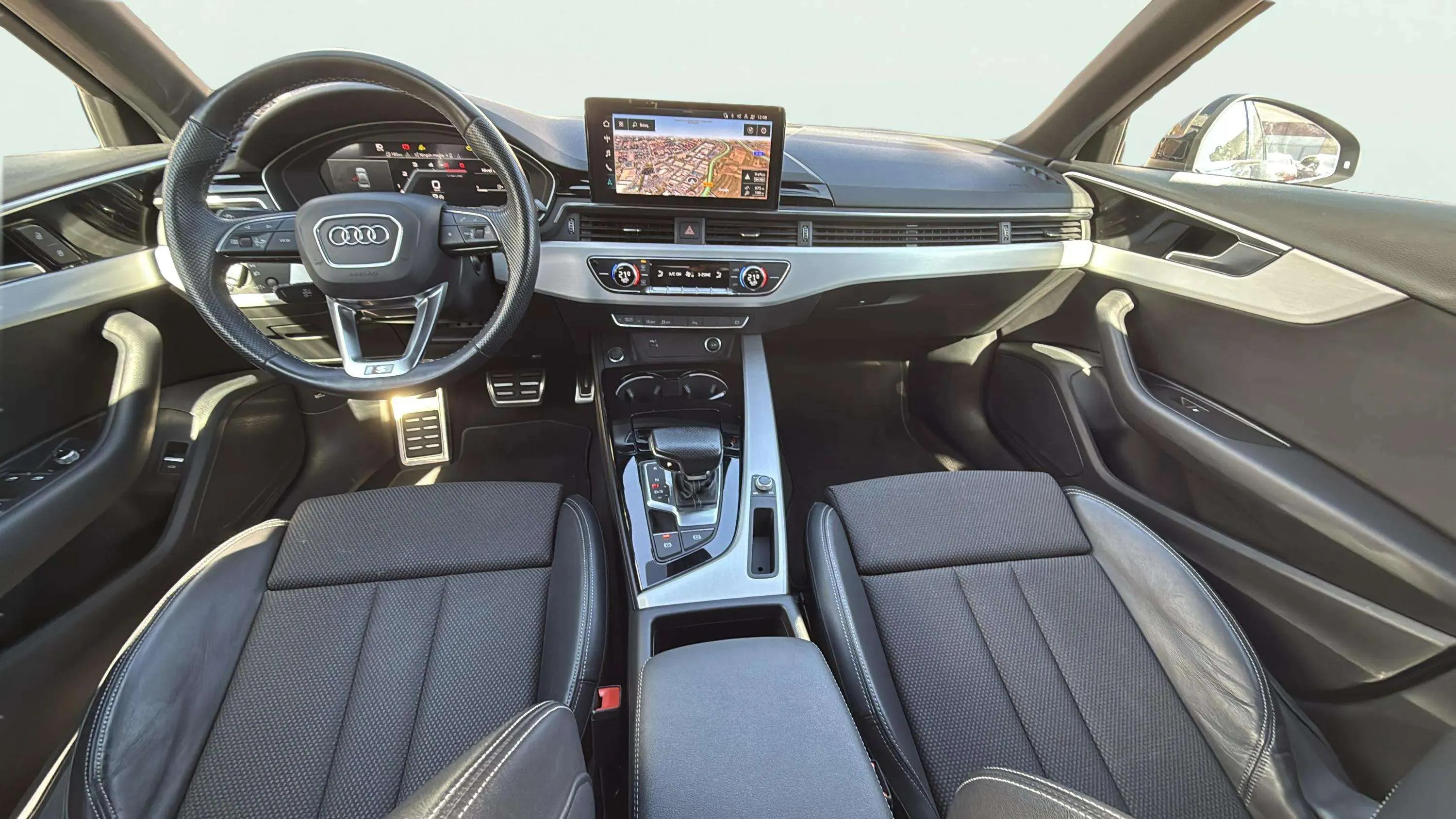 Audi A4 Black line 35 TDI S tronic - foto 10