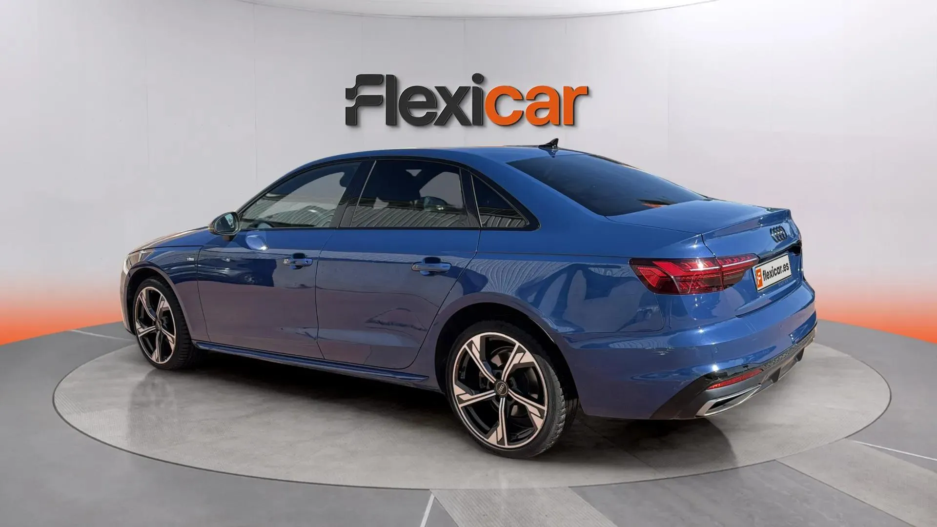 Audi A4 Black line 35 TDI S tronic - foto 5