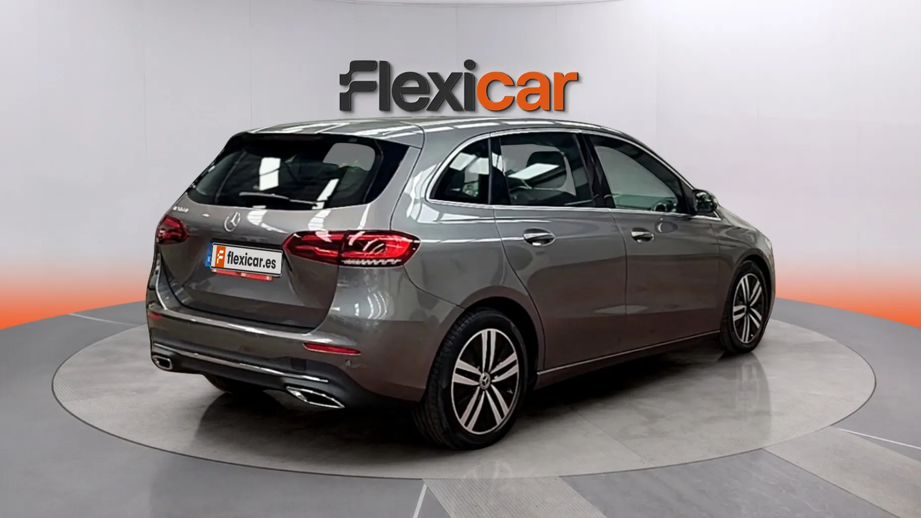 Mercedes-Benz Clase B B 200 d - foto 8