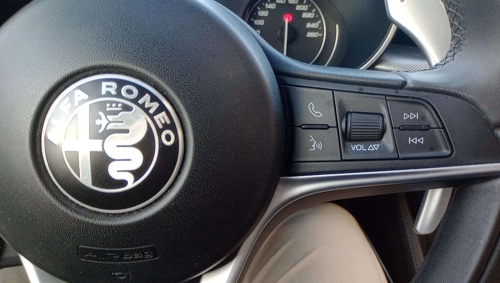Alfa Romeo Stelvio 2.2 Diésel Sprint RWD - foto 14