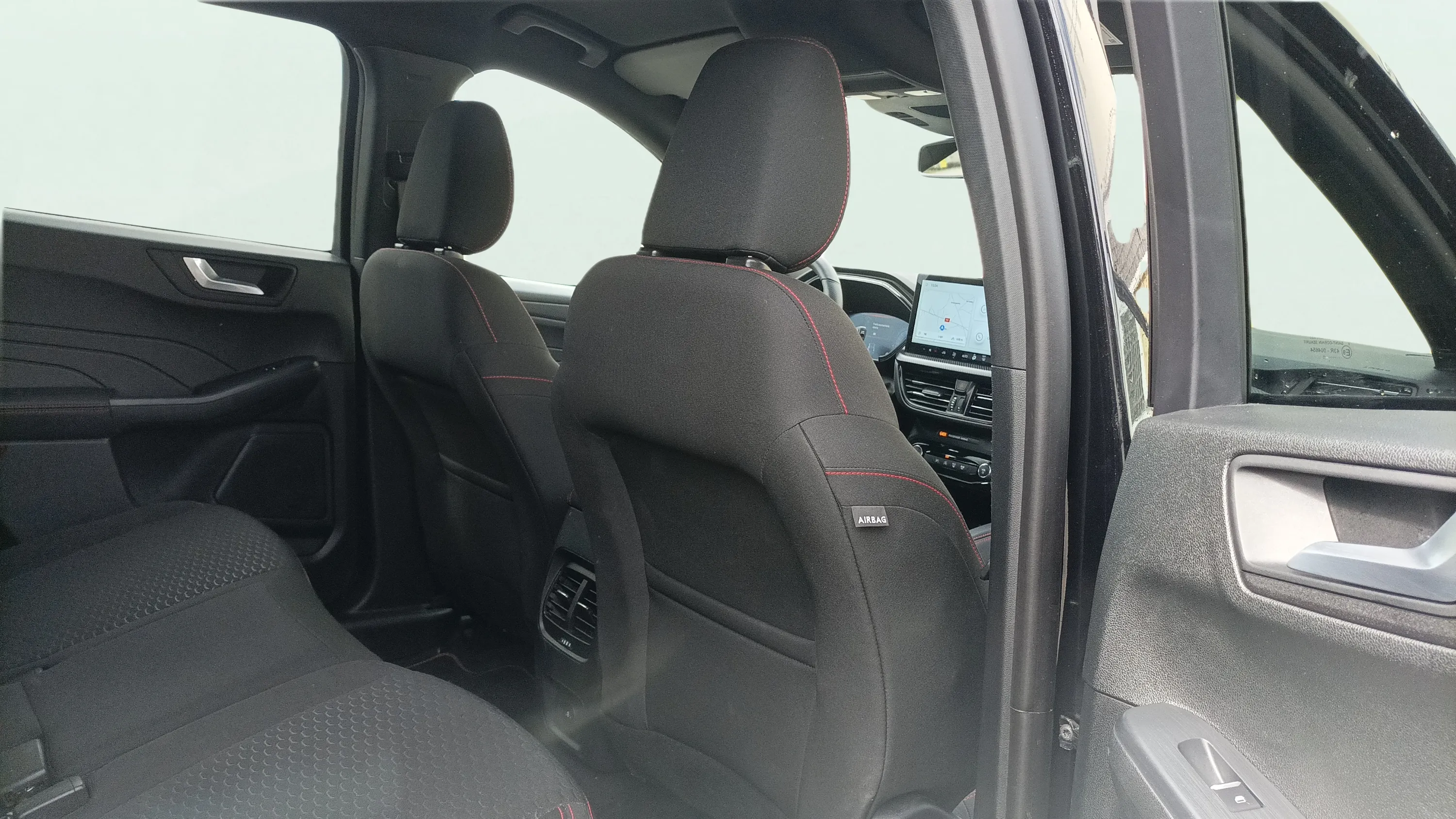 Ford Kuga ST-Line 1.5T EcoBoost - foto 22
