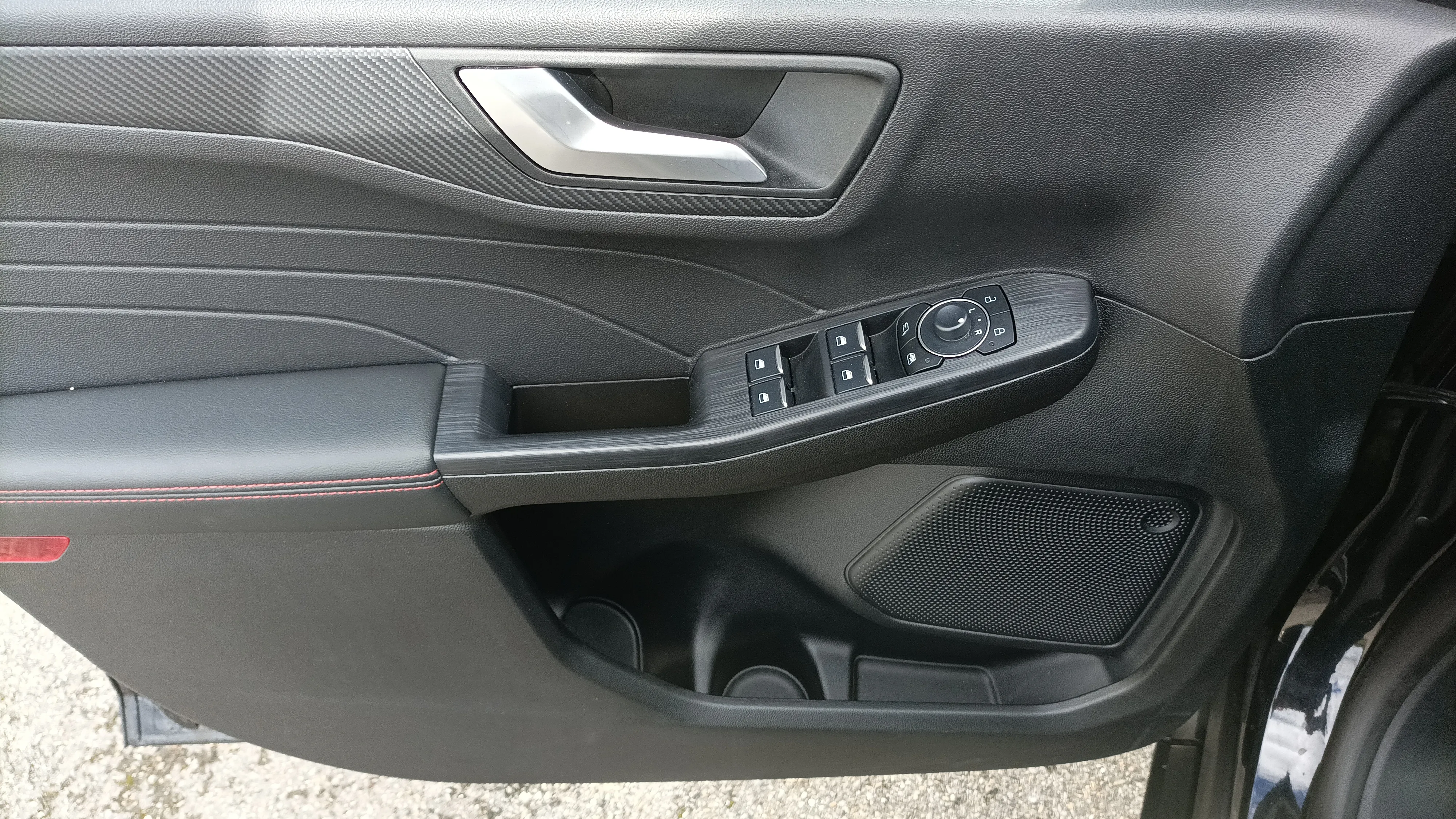 Ford Kuga ST-Line 1.5T EcoBoost - foto 17