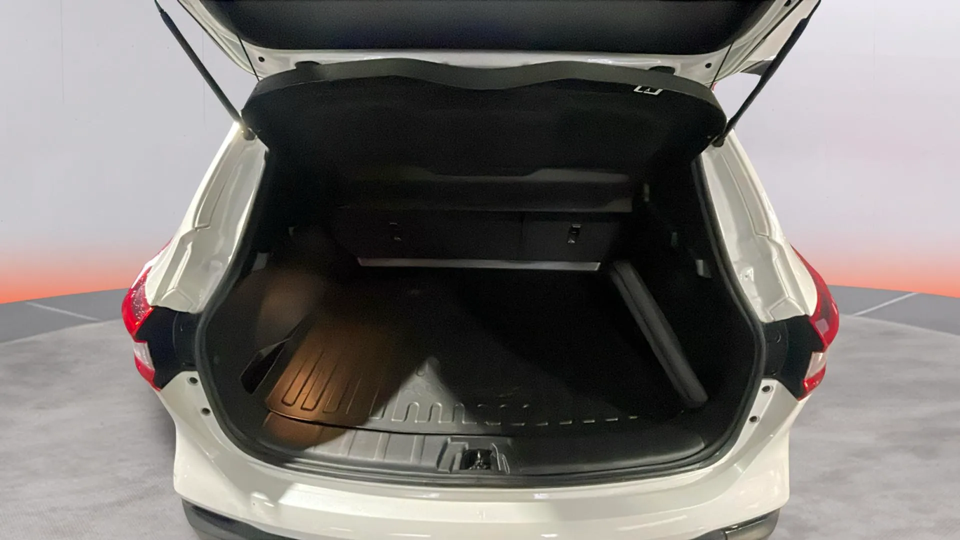 Nissan Qashqai DIG-T E6D DCT N-Connecta - foto 9