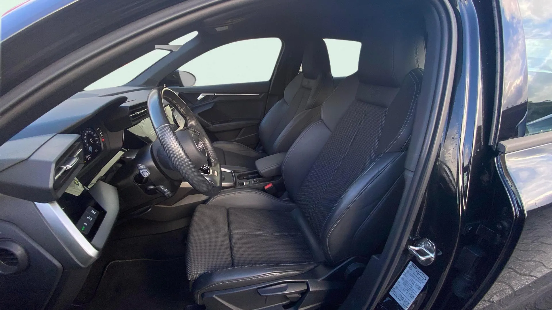 Audi A3 Sportback S line 35 TDI - foto 17