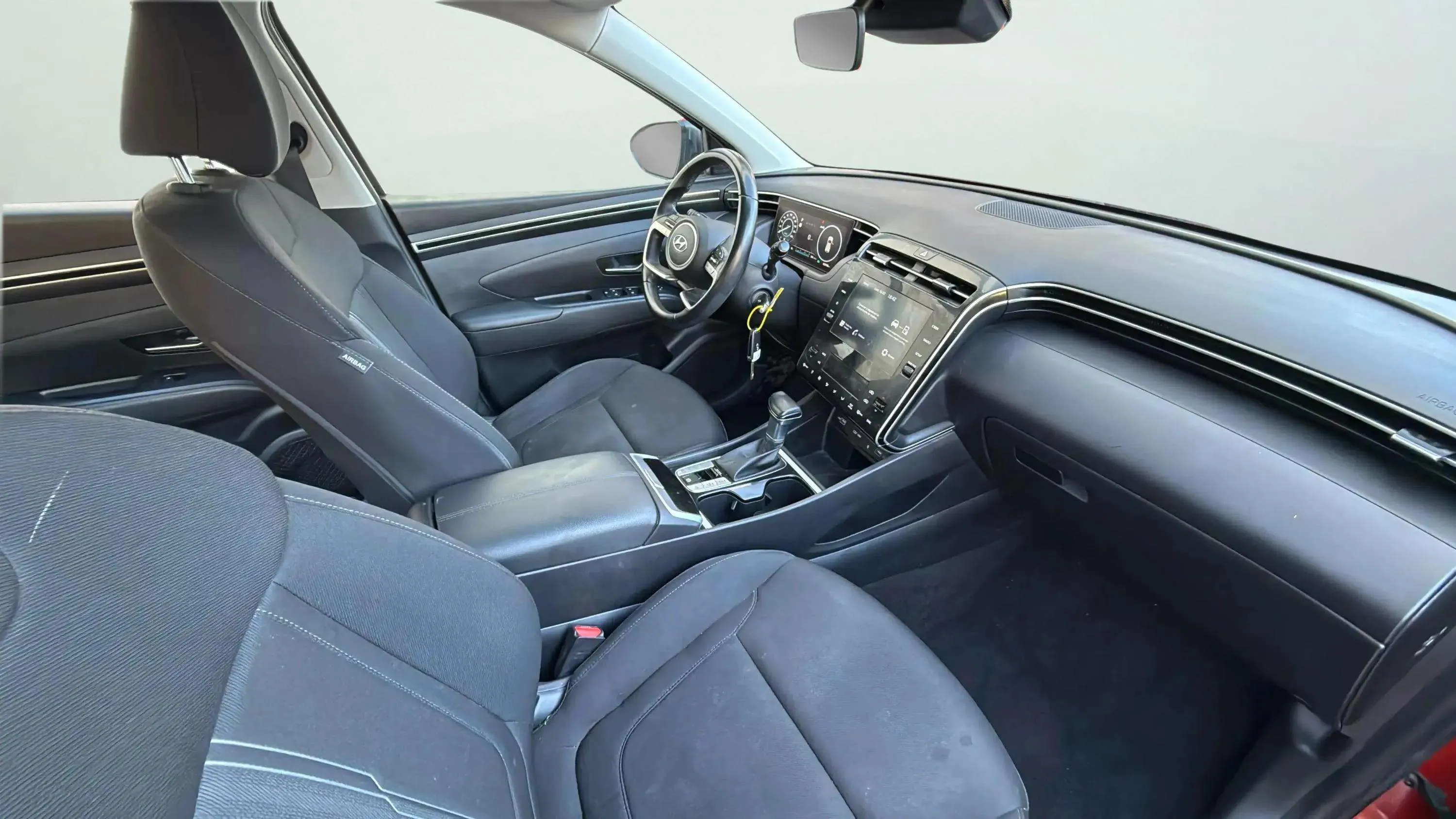 Hyundai Tucson 1.6 CRDi 48V Maxx DCT - foto 12