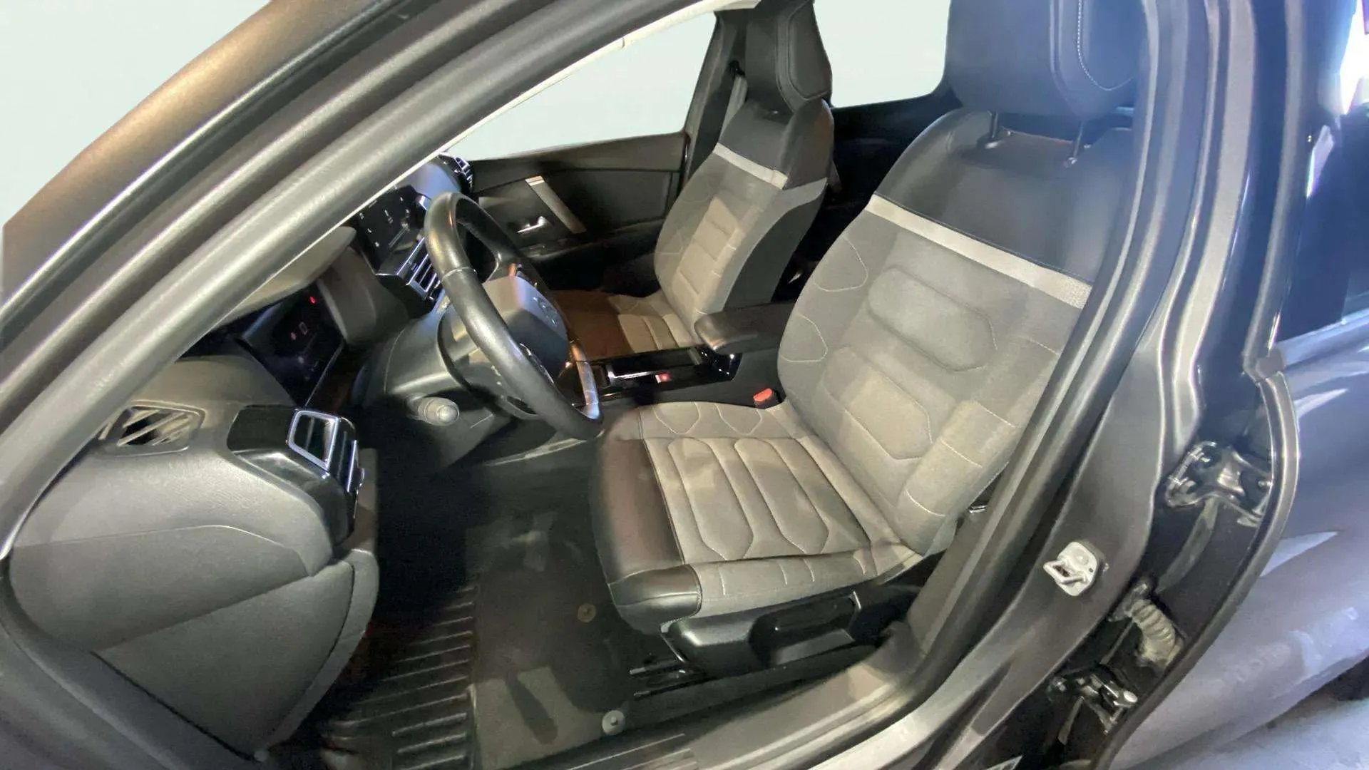 Citroën C4 PureTech 130 Feel Pack - foto 17