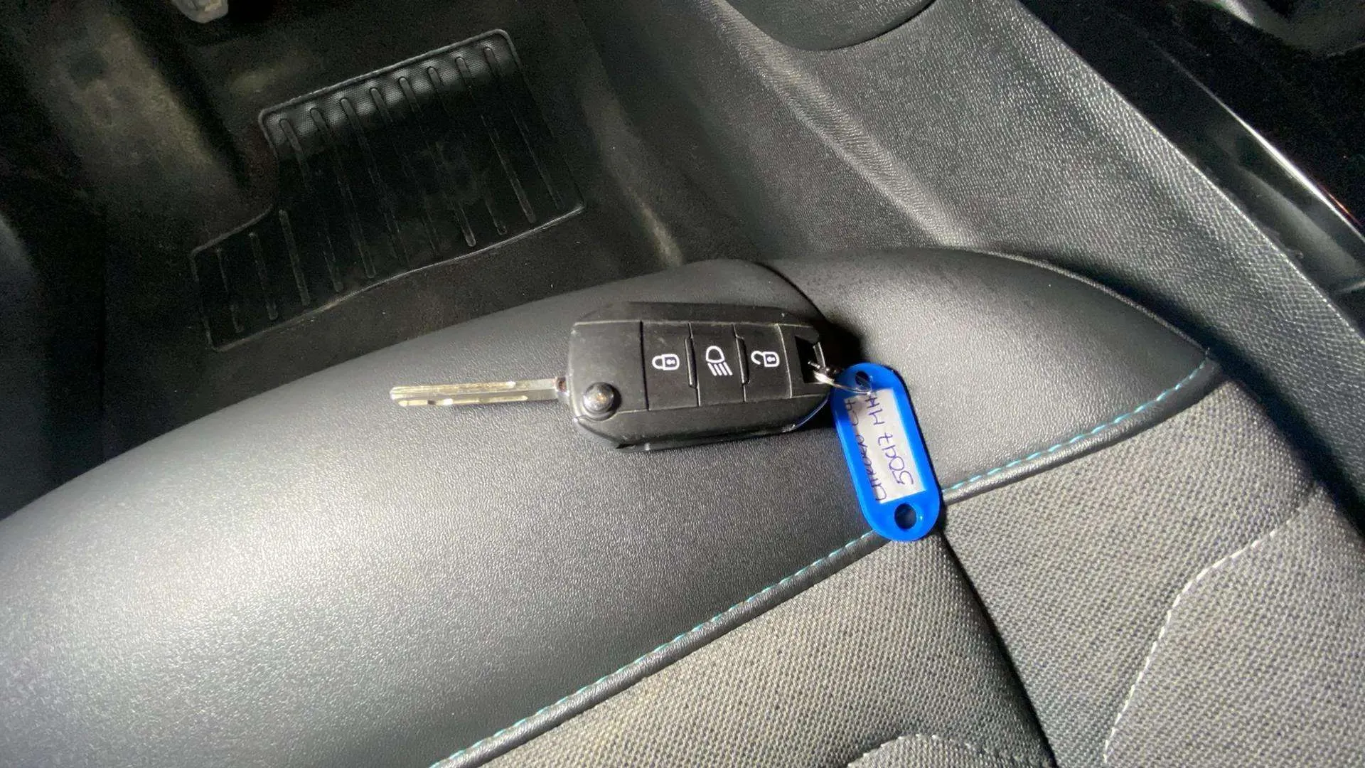 Citroën C4 PureTech 130 Feel Pack - foto 24