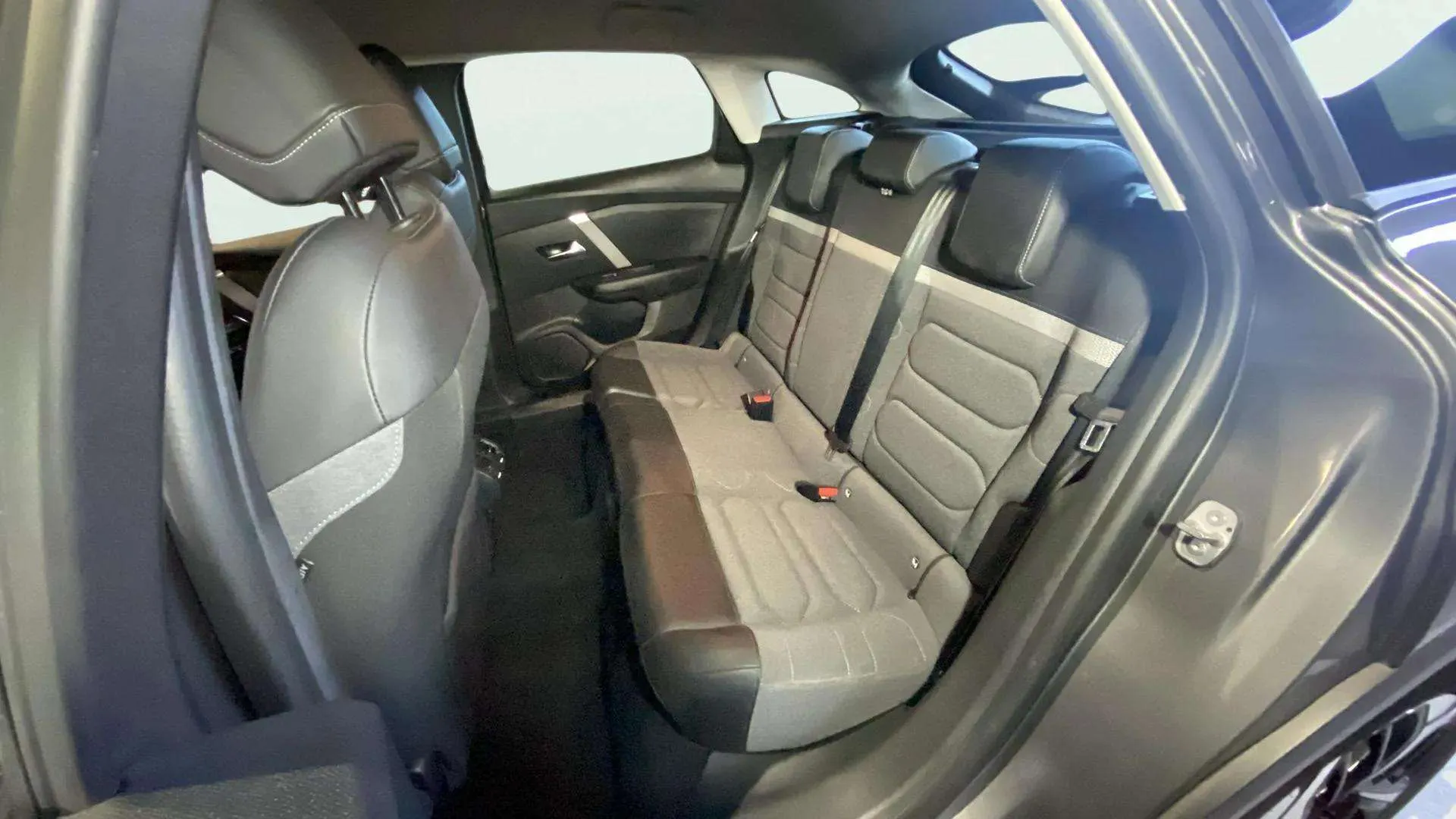 Citroën C4 PureTech 130 Feel Pack - foto 18