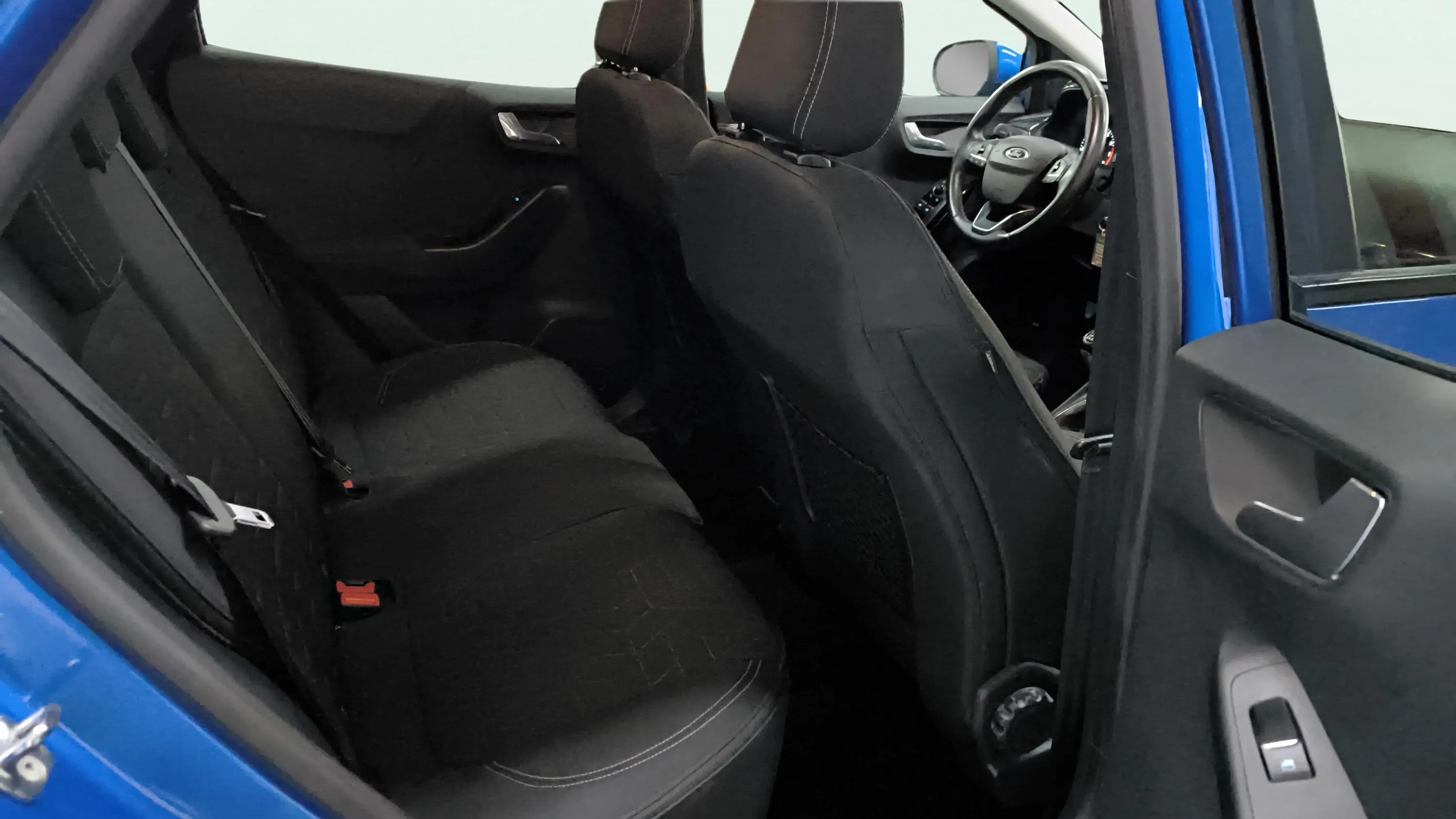 Ford Puma 1.0 EcoBoost Titanium MHEV - foto 11
