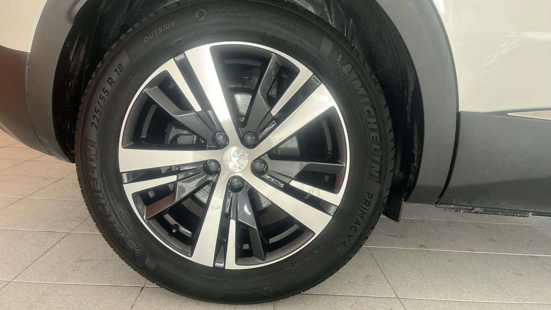 Peugeot 3008 1.5 BlueHDi Allure EAT8 - foto 8