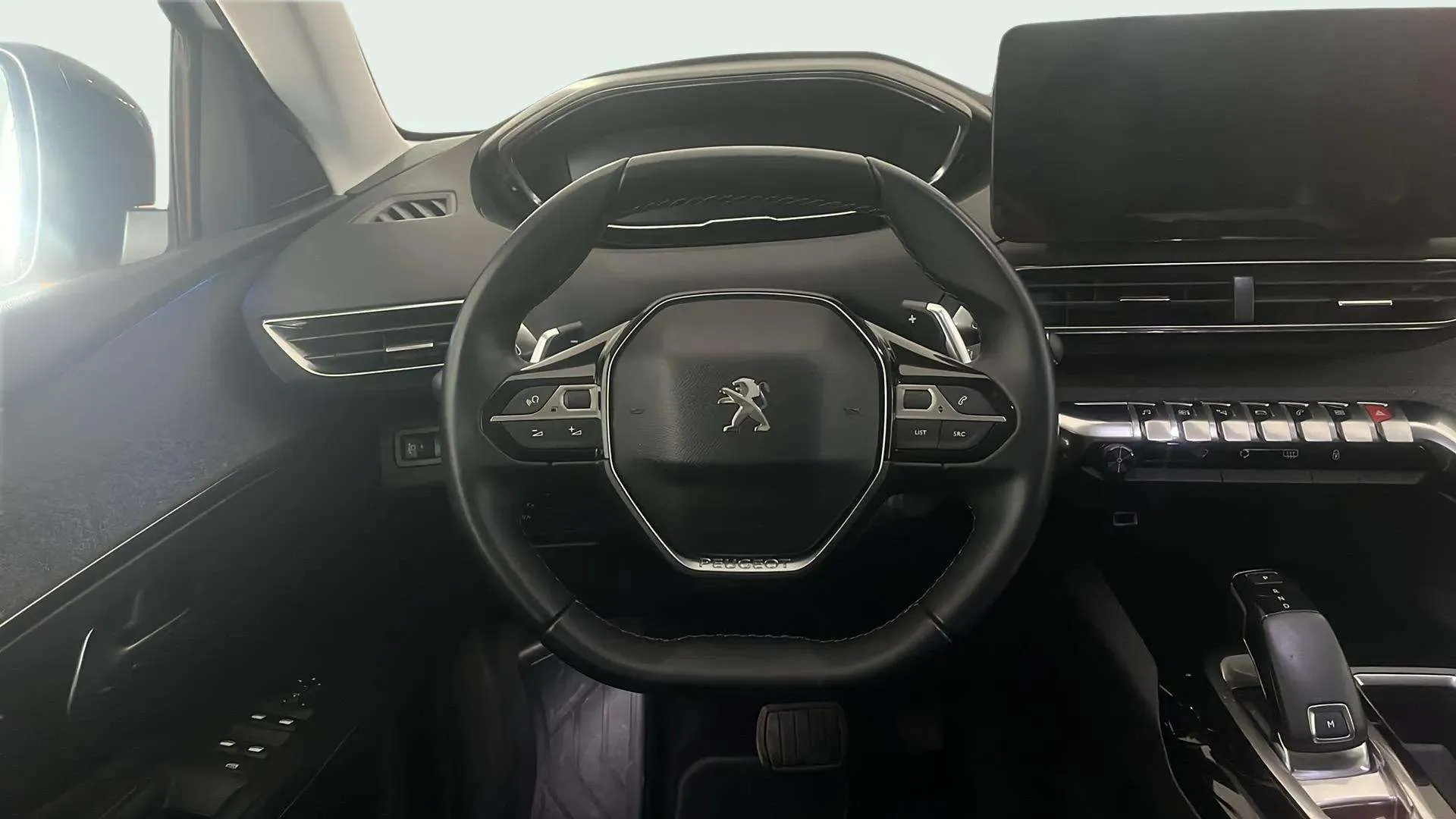 Peugeot 3008 1.5 BlueHDi Allure EAT8 - foto 11