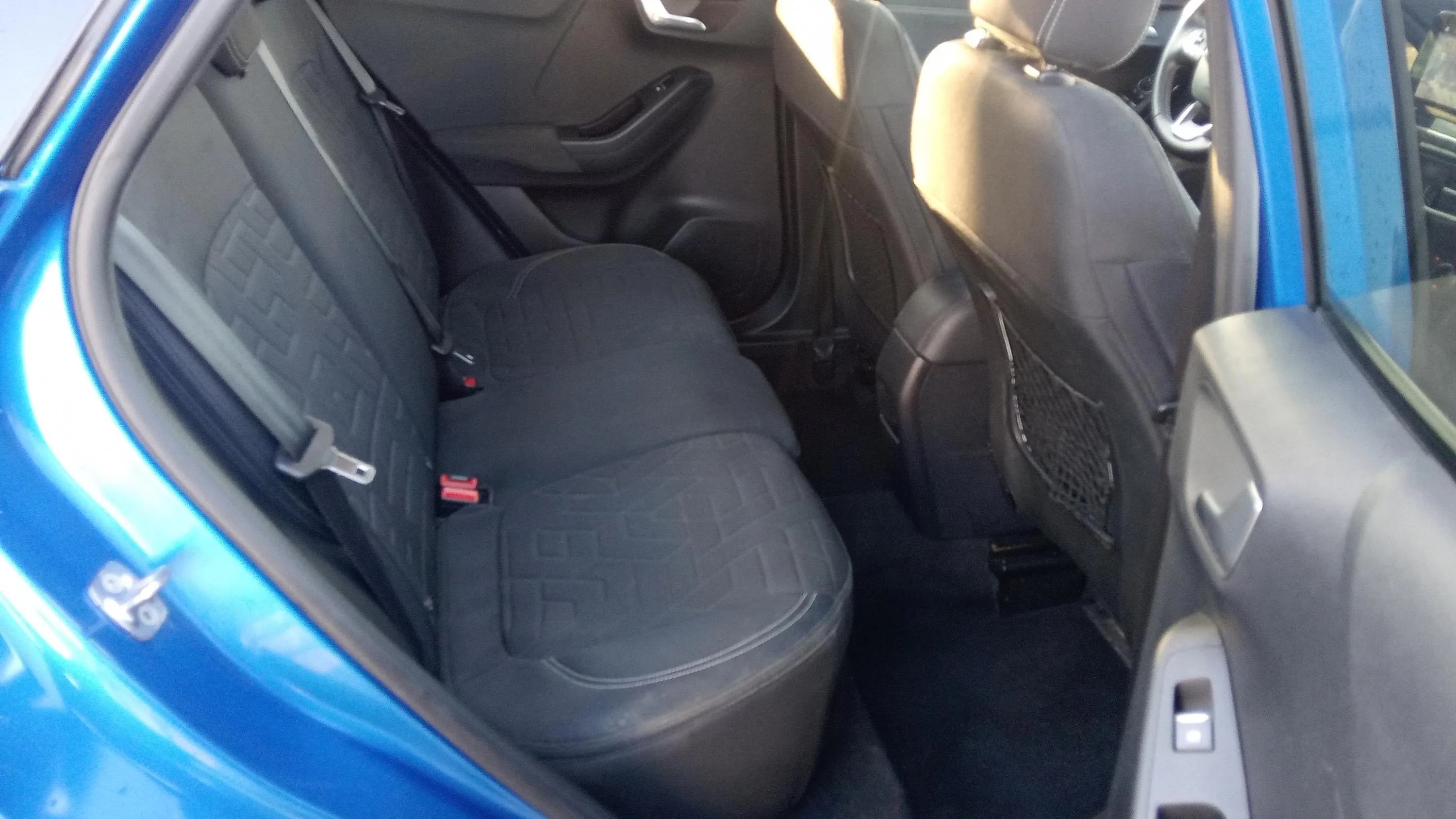 Ford Puma 1.0 EcoBoost Titanium MHEV - foto 17