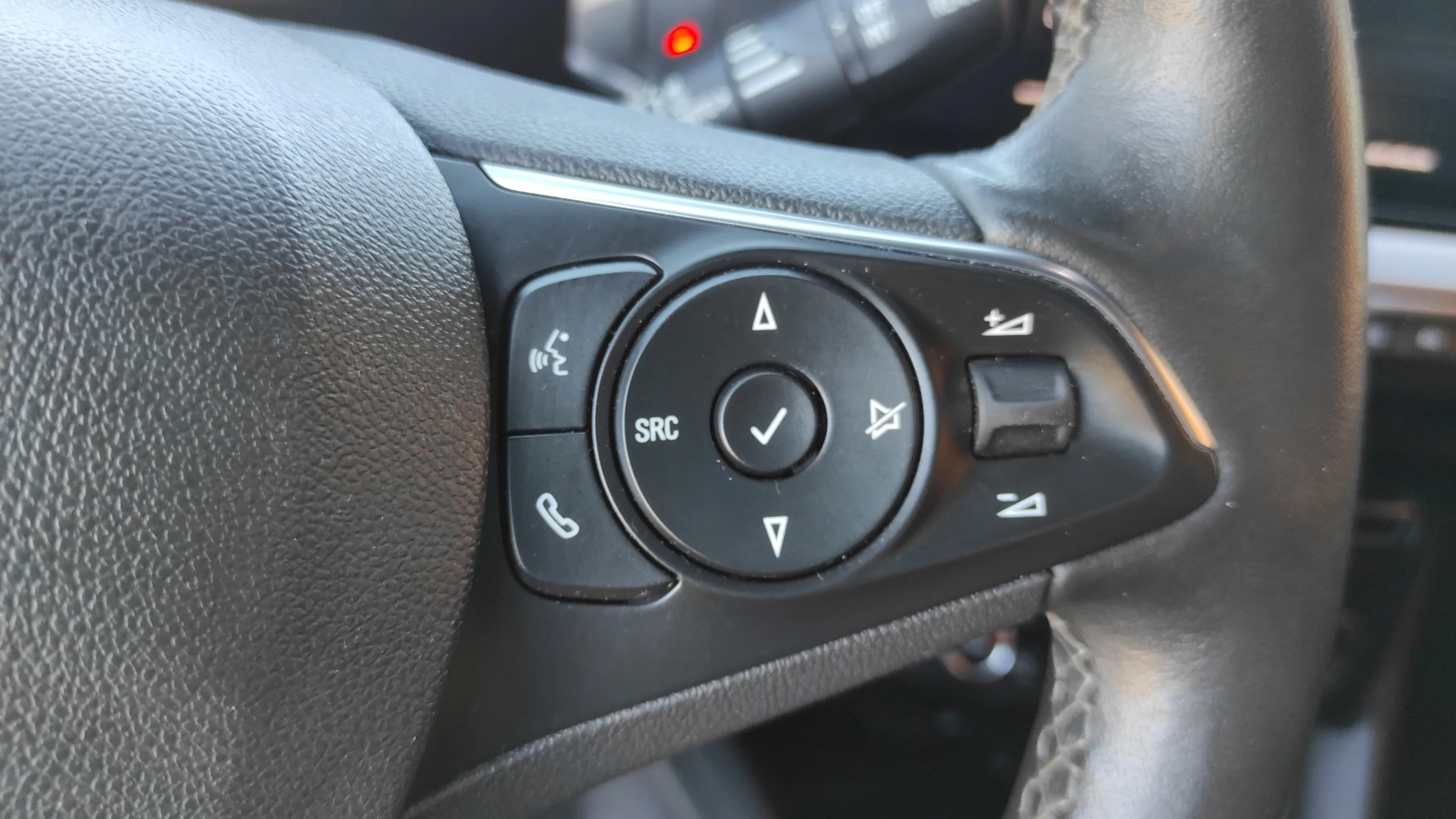 Opel Mokka 1.2 T Ultimate - foto 13