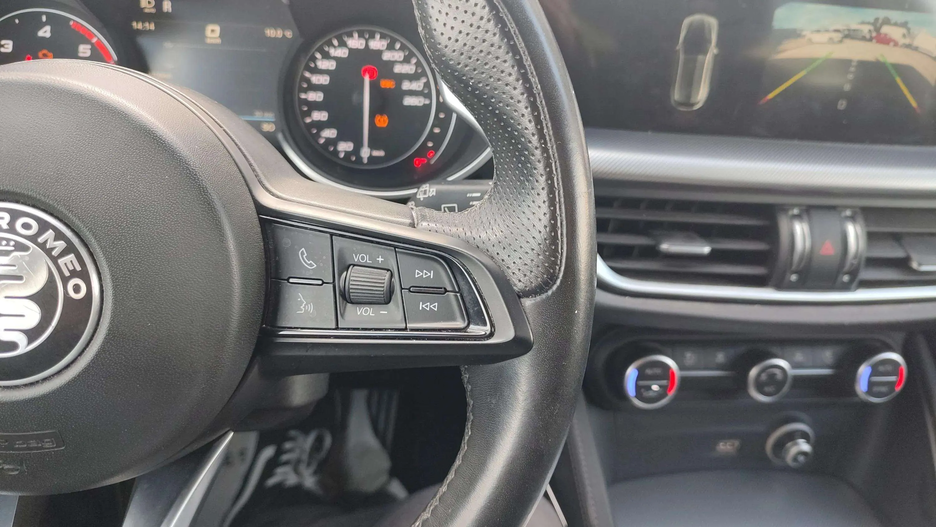 Alfa Romeo Stelvio 2.2 Diésel Sprint+ Q4 - foto 15