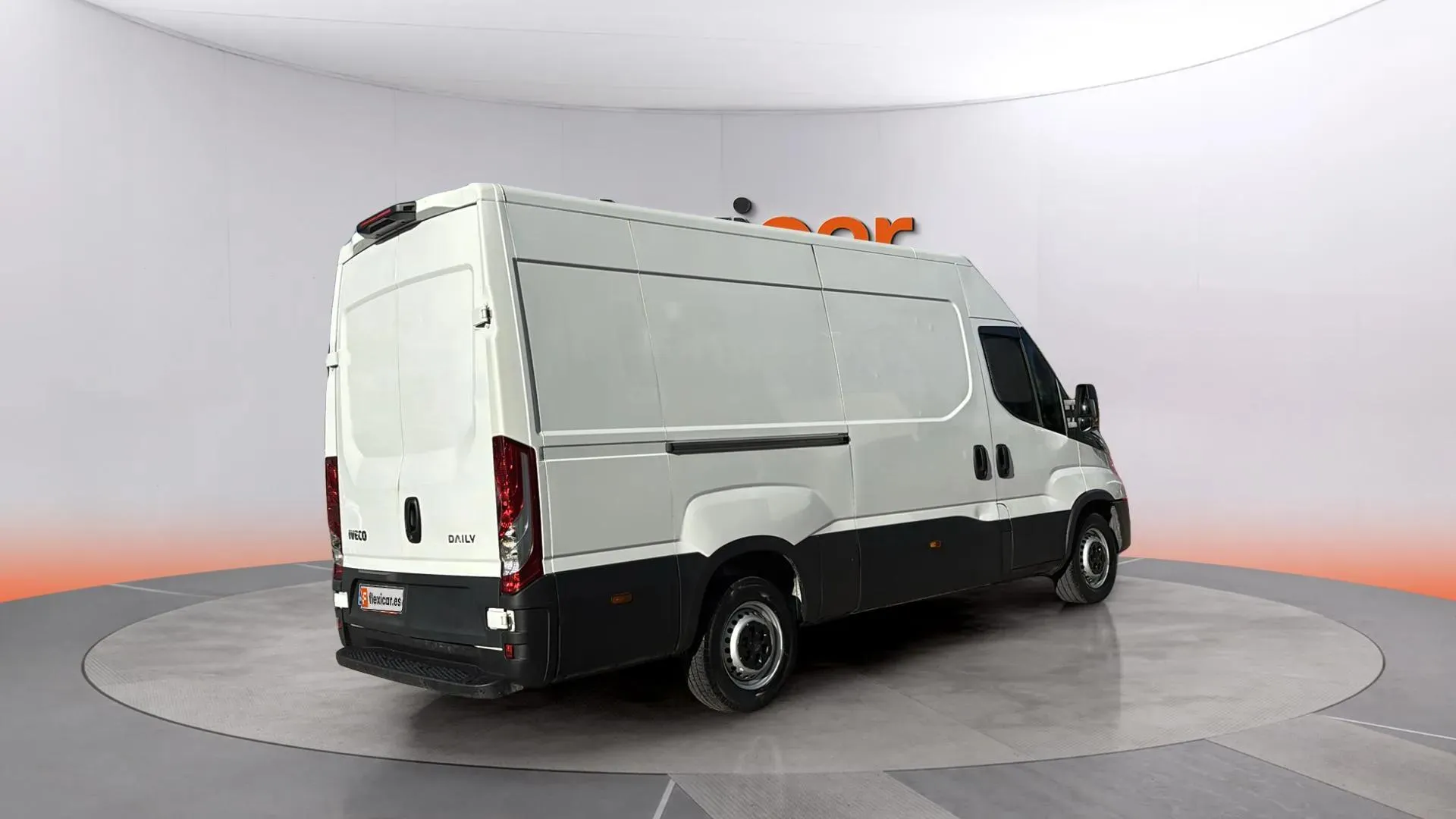 Iveco Daily 2.3 TD 35C 16 A8 V 3520L/H3 13.4 M3 - foto 7