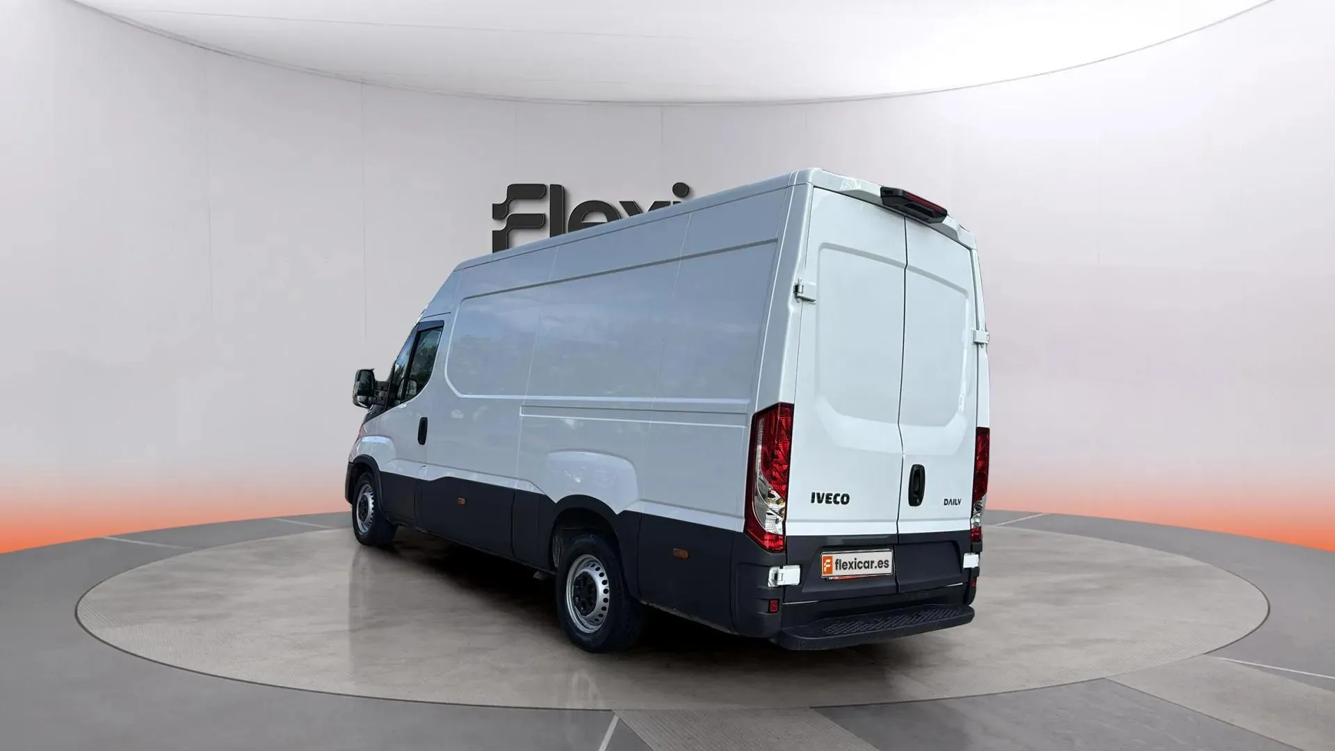 Iveco Daily 2.3 TD 35C 16 A8 V 3520L/H3 13.4 M3 - foto 5