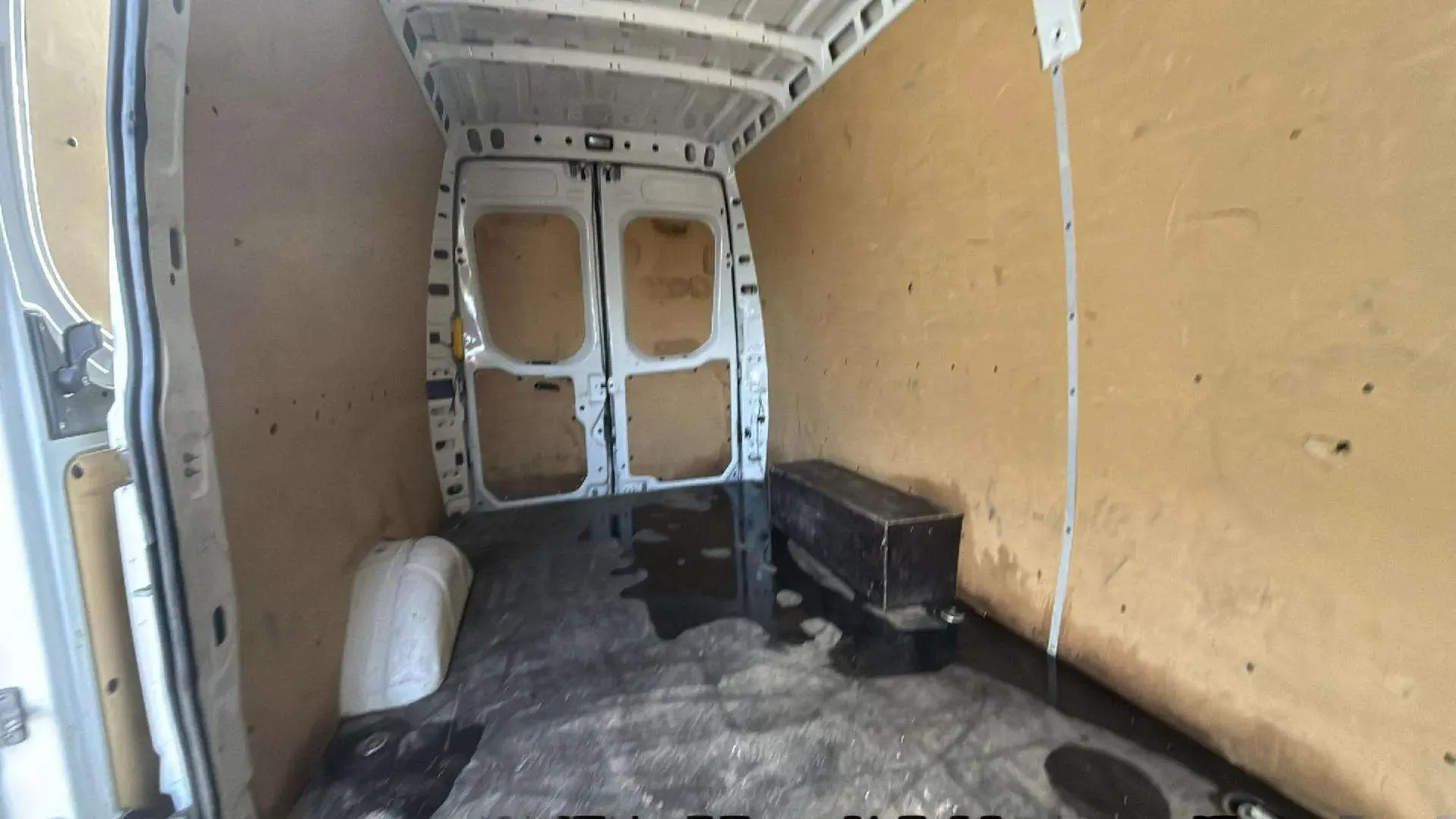 Iveco Daily 2.3 TD 35C 16 A8 V 3520L/H3 13.4 M3 - foto 15
