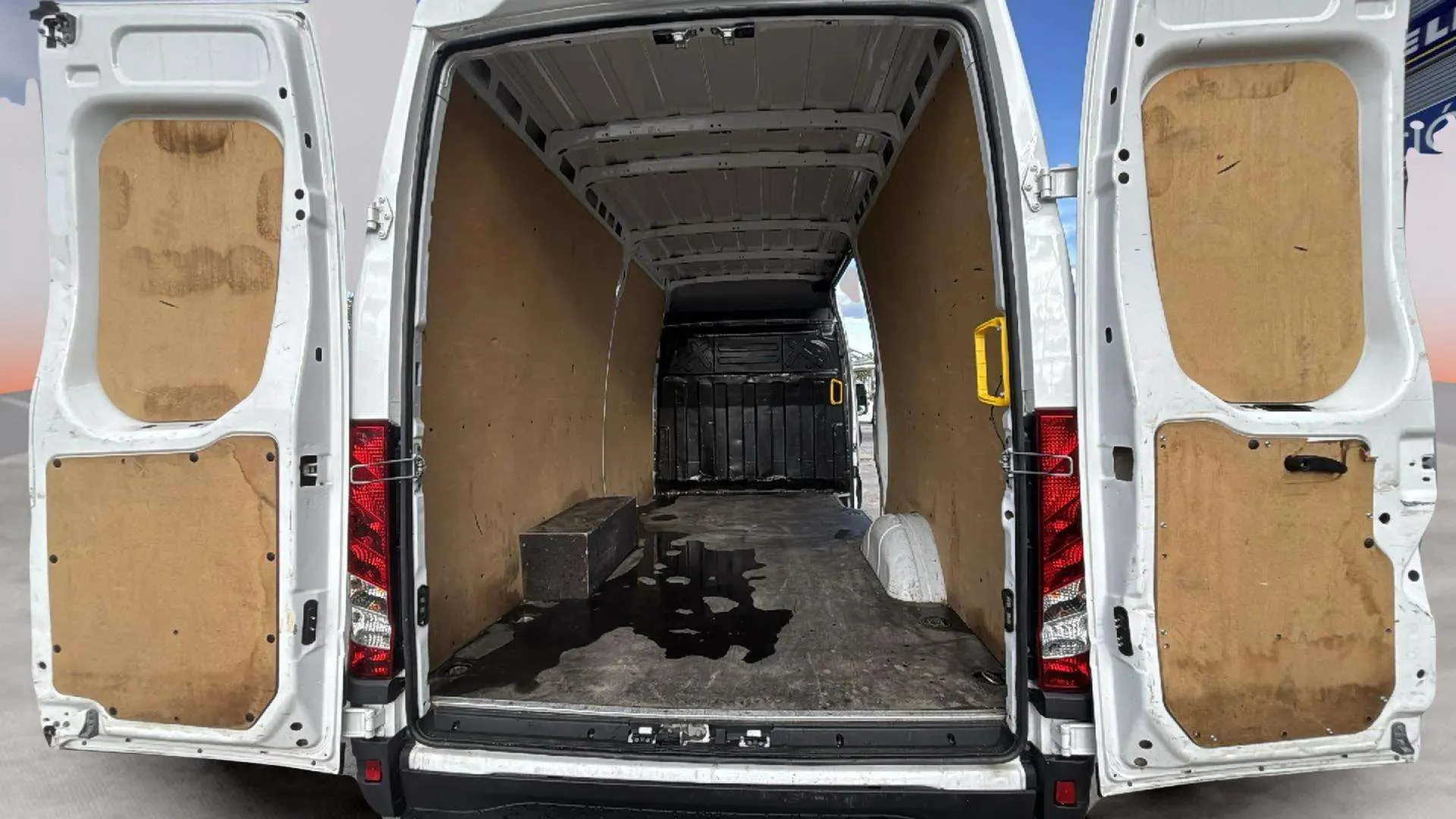 Iveco Daily 2.3 TD 35C 16 A8 V 3520L/H3 13.4 M3 - foto 16