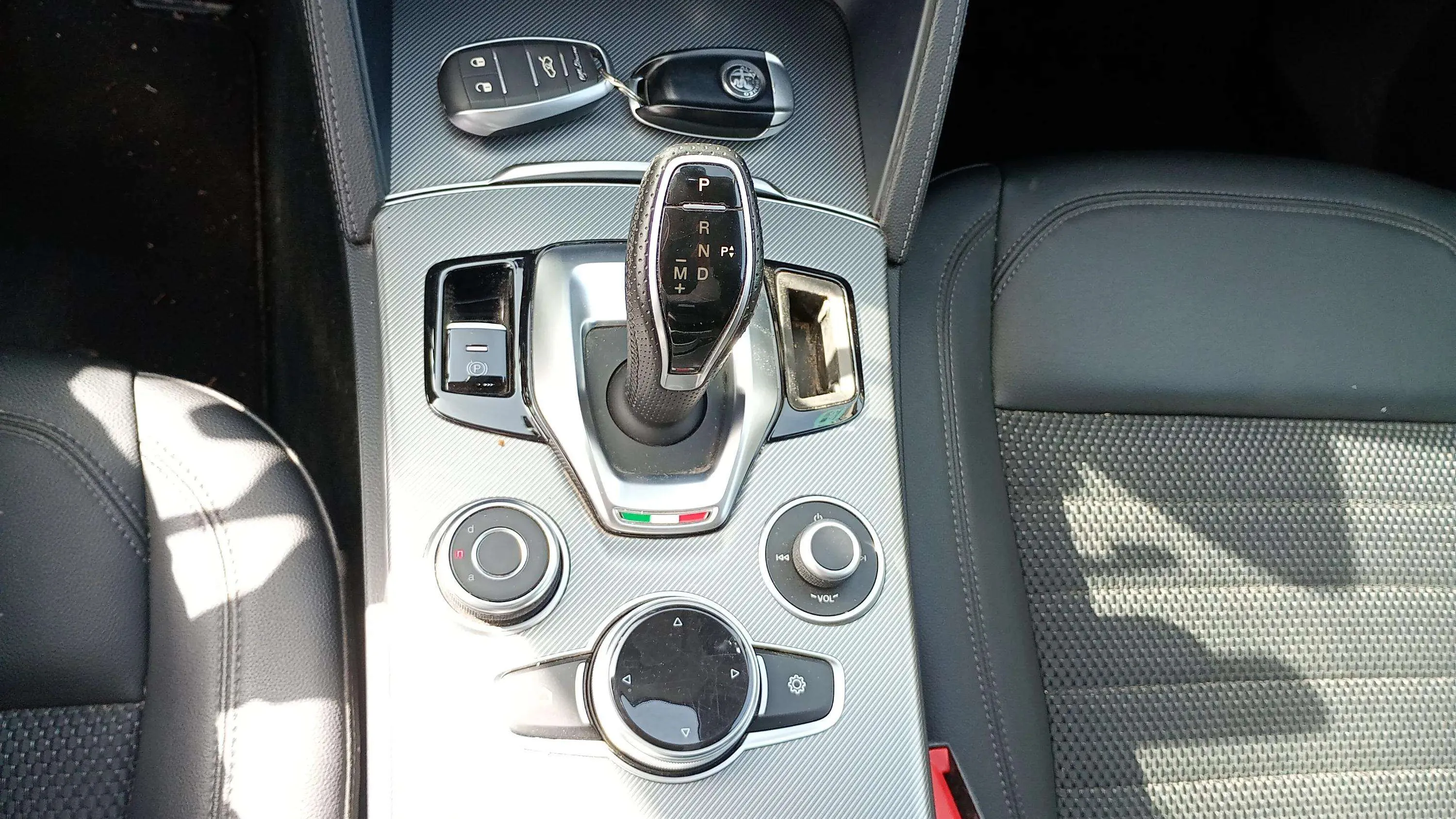 Alfa Romeo Stelvio 2.2 Diésel Sprint+ Q4 - foto 19