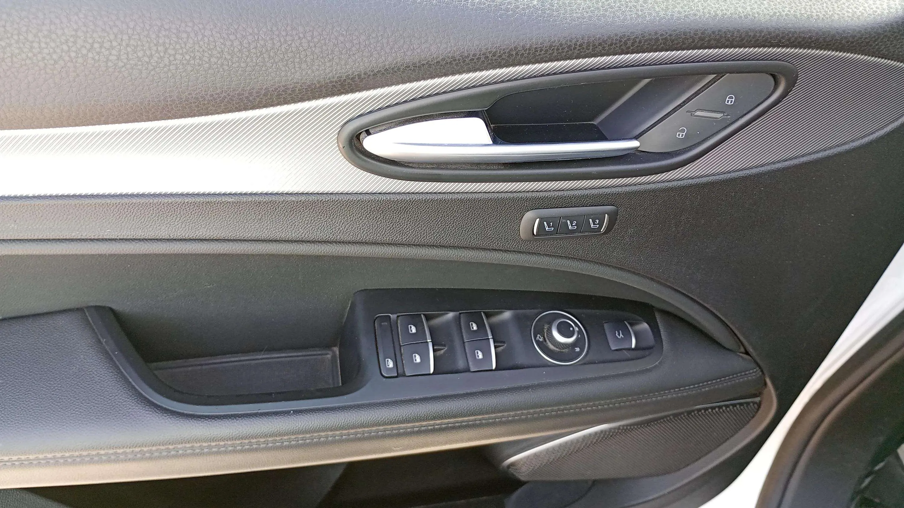 Alfa Romeo Stelvio 2.2 Diésel Sprint+ Q4 - foto 17