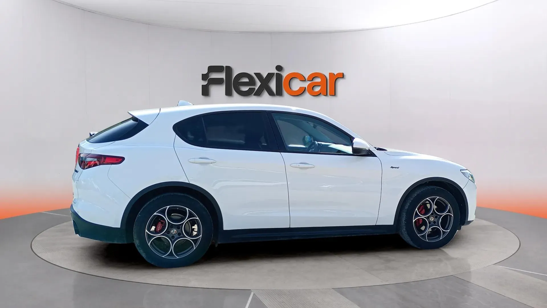 Alfa Romeo Stelvio 2.2 Diésel Sprint+ Q4 - foto 2