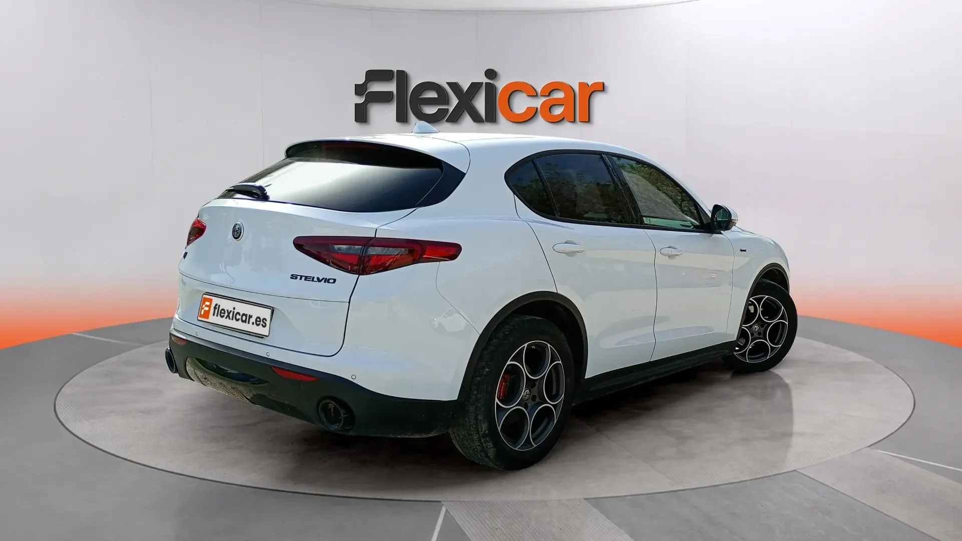 Alfa Romeo Stelvio 2.2 Diésel Sprint+ Q4 - foto 3