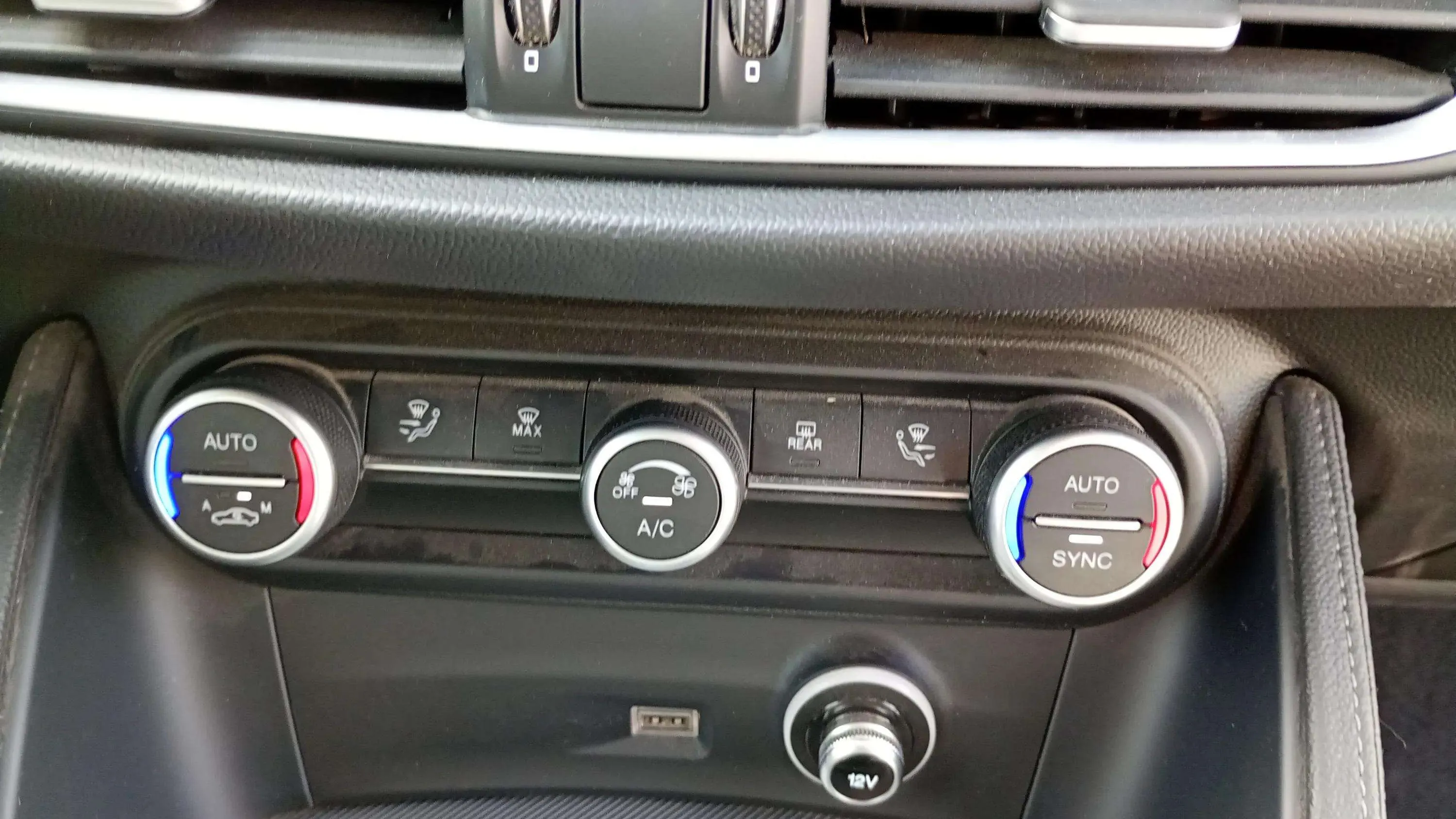 Alfa Romeo Stelvio 2.2 Diésel Sprint+ Q4 - foto 15
