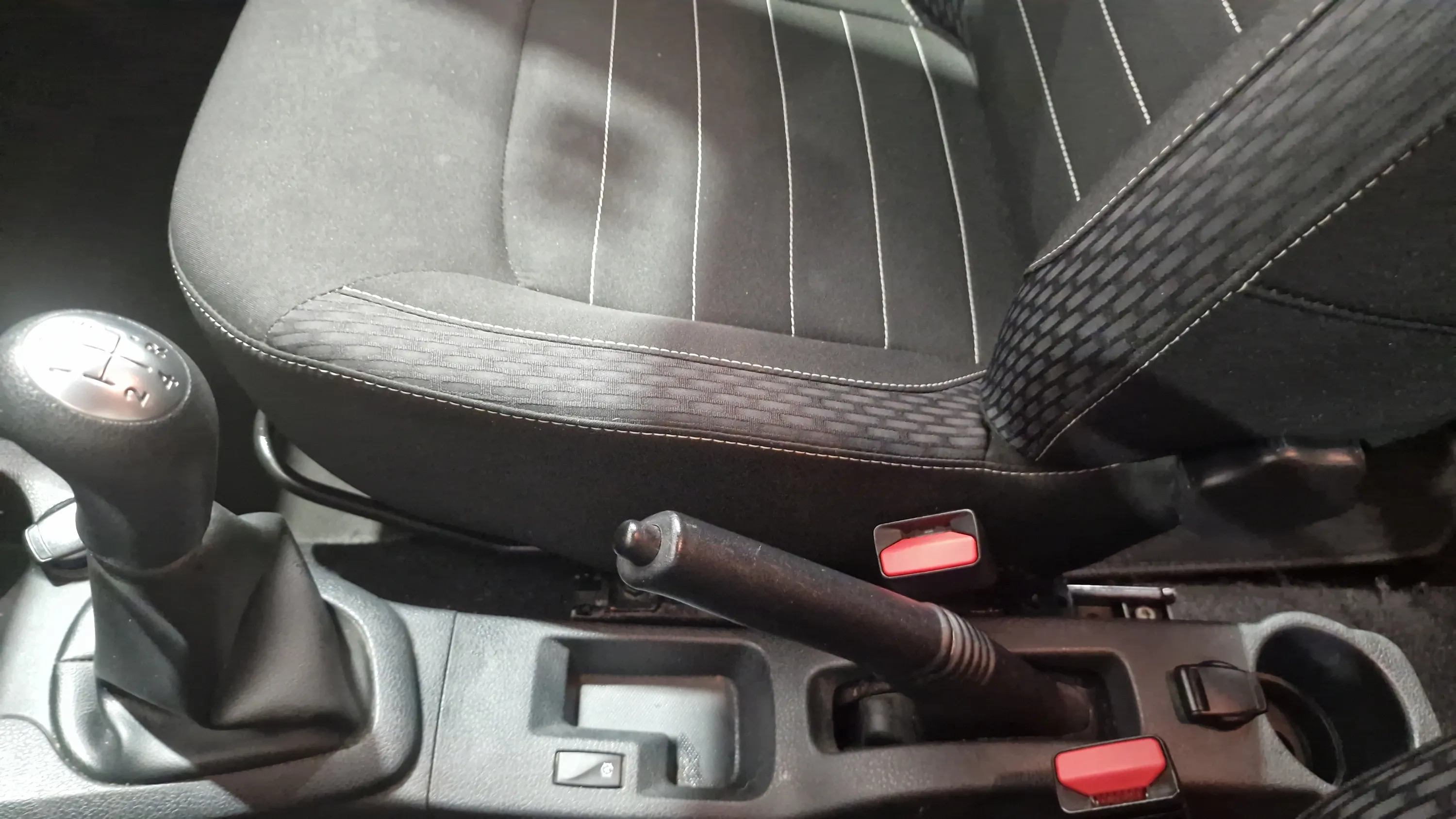 Dacia Logan MCV Comfort TCe - foto 24