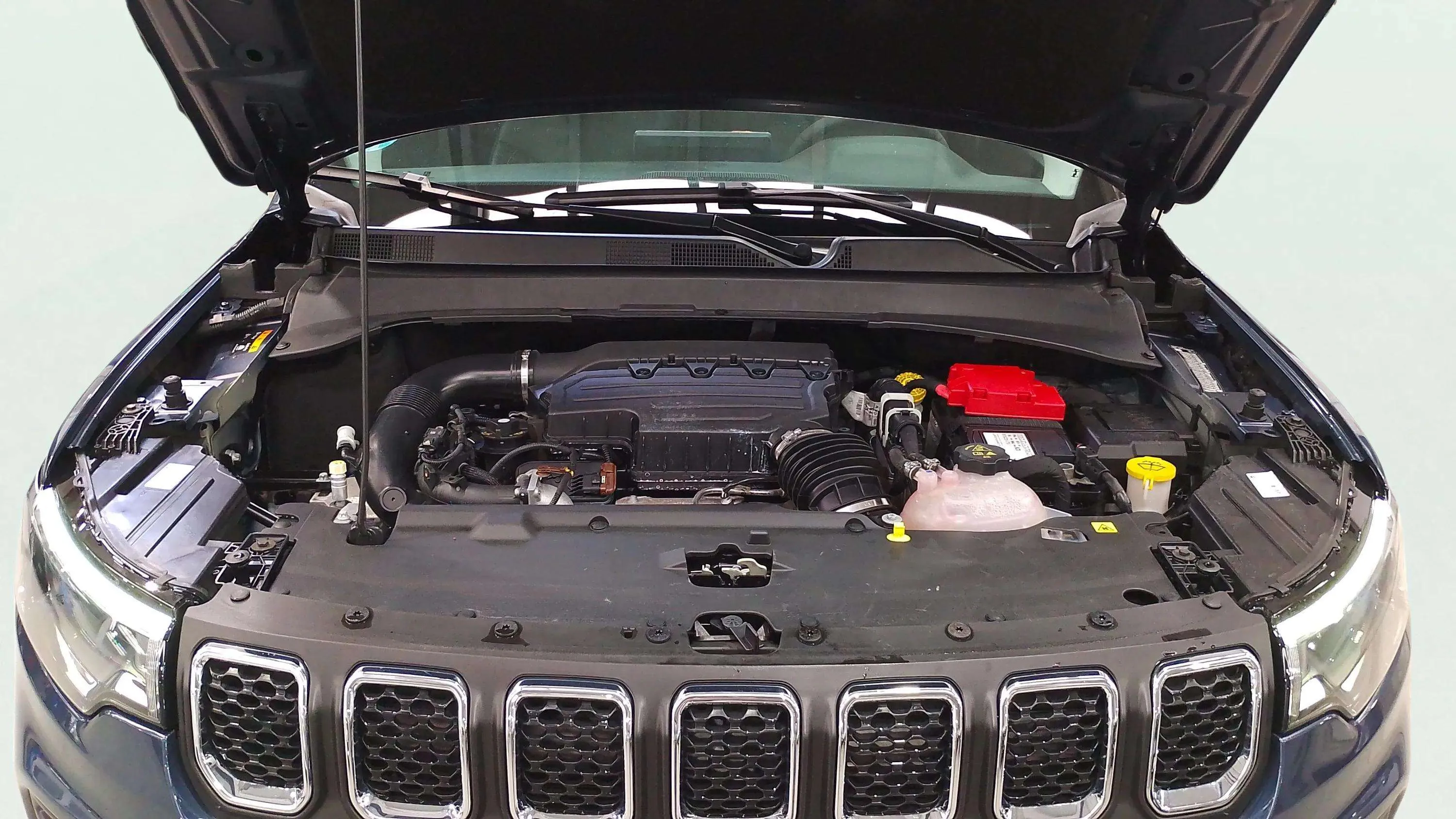 Jeep Compass 1.3 Gse T4 Limited FWD - foto 25