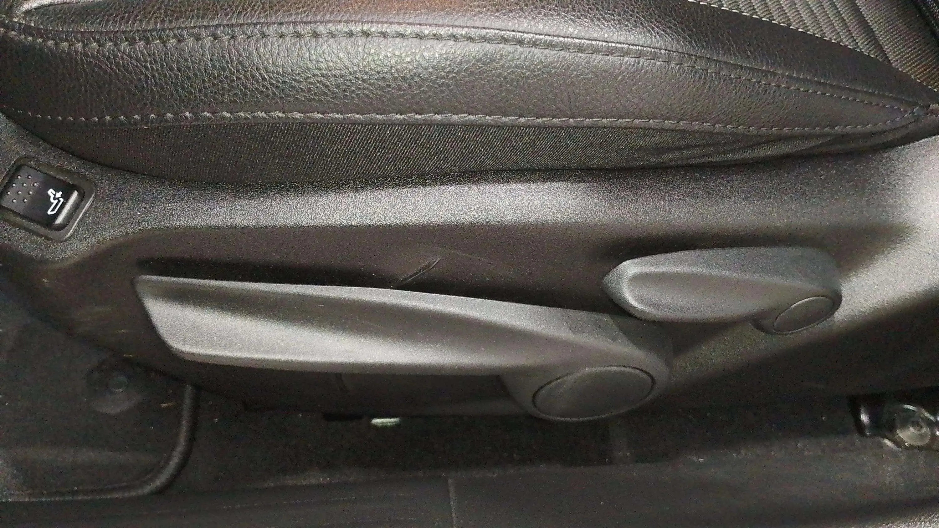 Jeep Compass 1.3 Gse T4 Limited FWD - foto 22