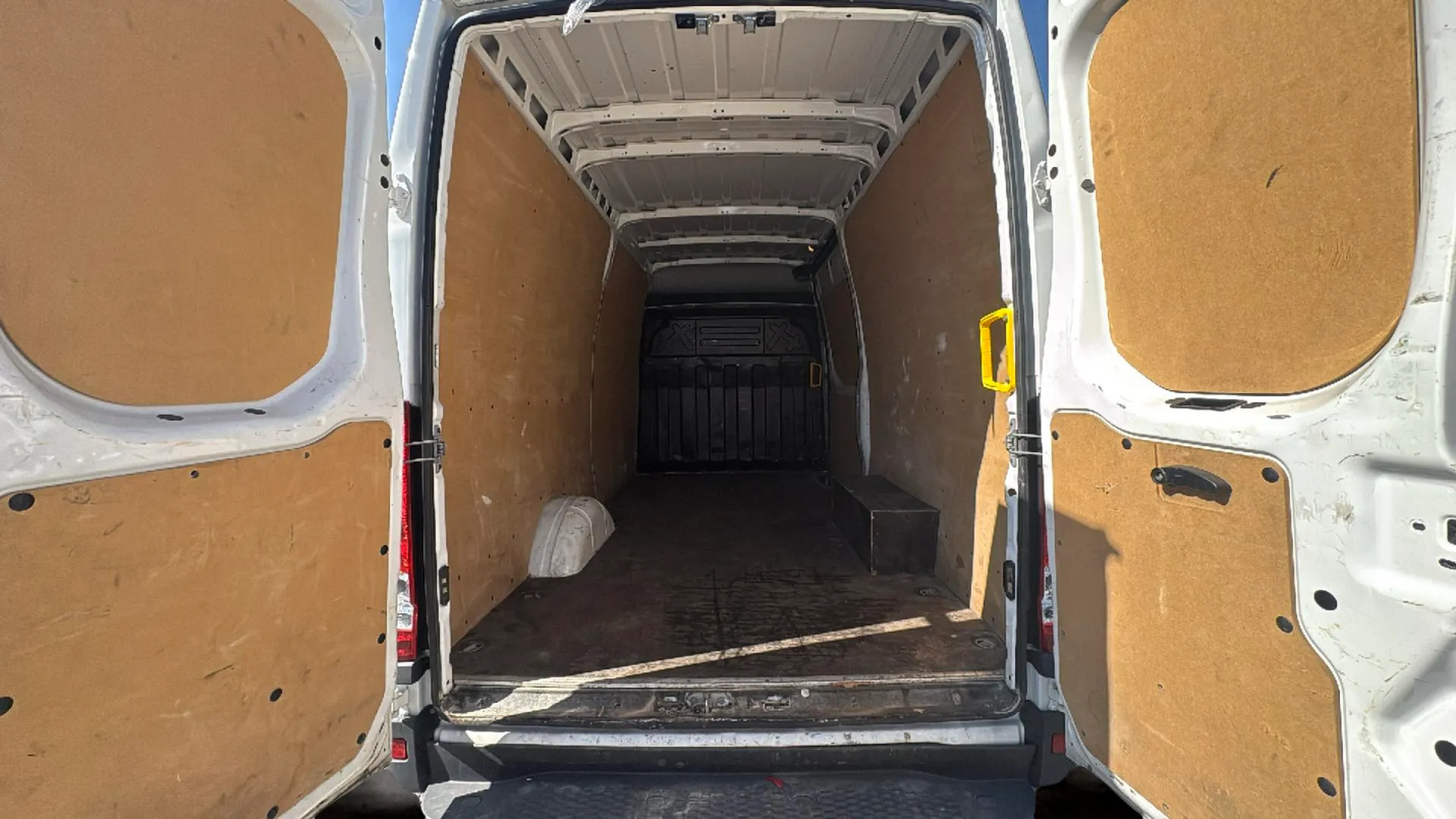 Iveco Daily 2.3 TD 35C 16 A8 V 3520/H2 10.8 M3 - foto 22