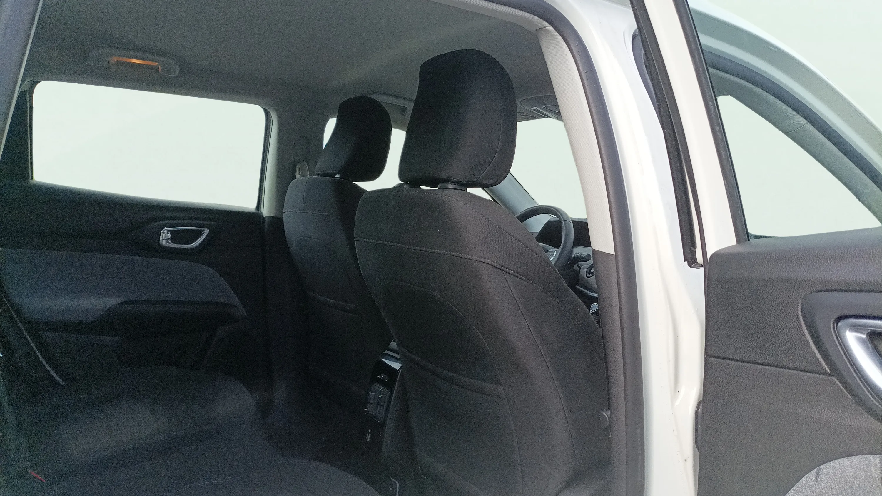 Jeep Compass 1.3 Gse T4 Longitude FWD - foto 22