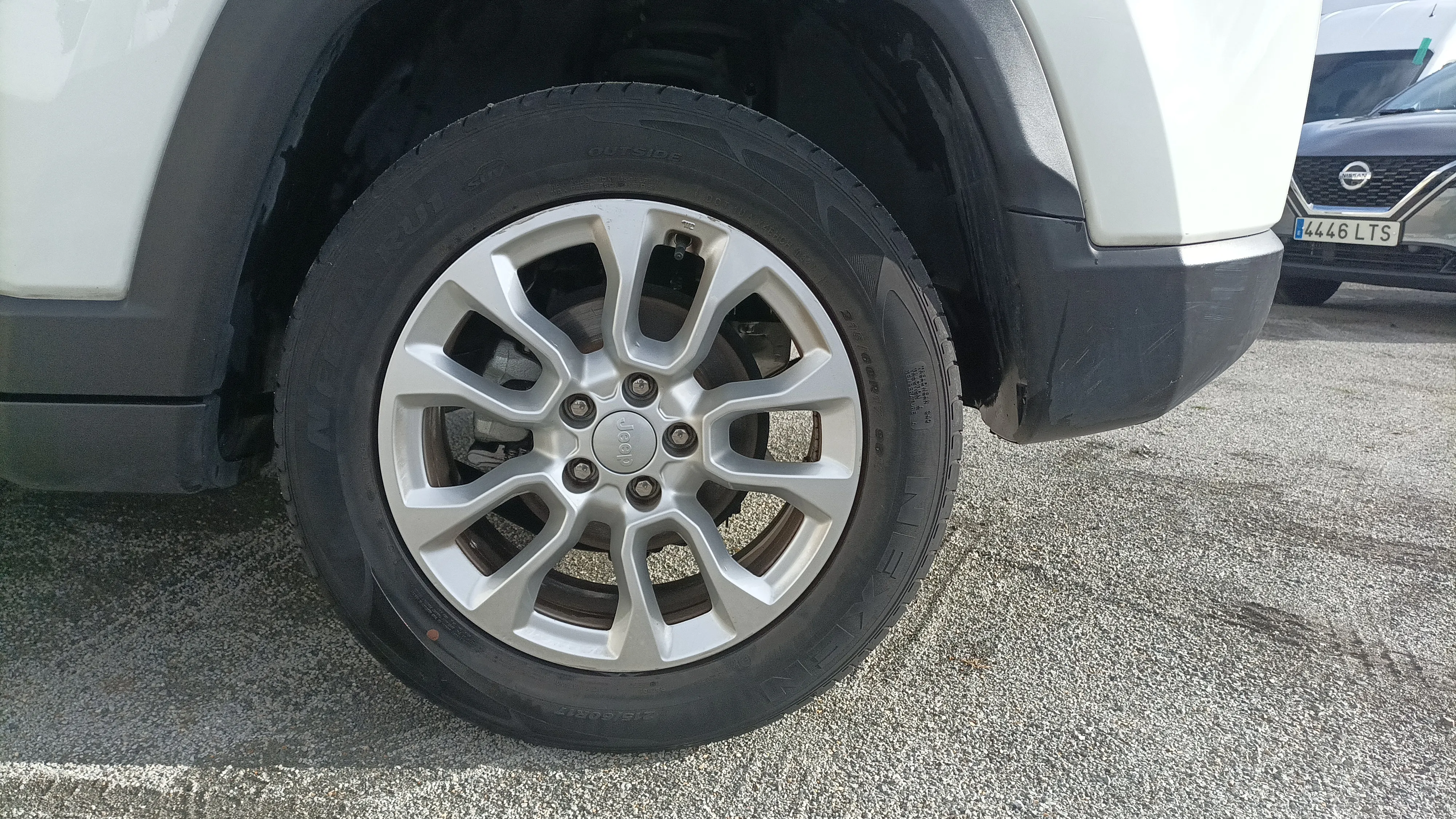 Jeep Compass 1.3 Gse T4 Longitude FWD - foto 27
