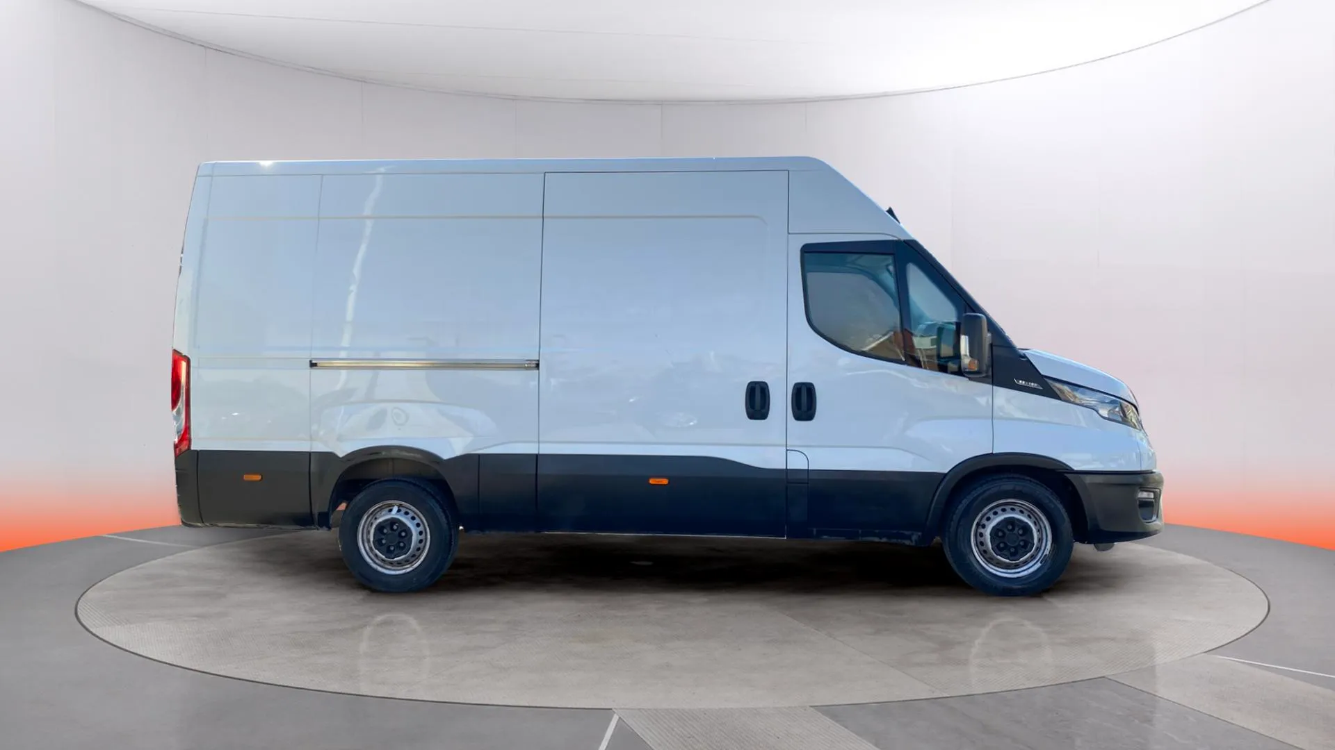 Iveco Daily 2.3 TD 35S 16 V 3520L/H2 12 M3 - foto 4