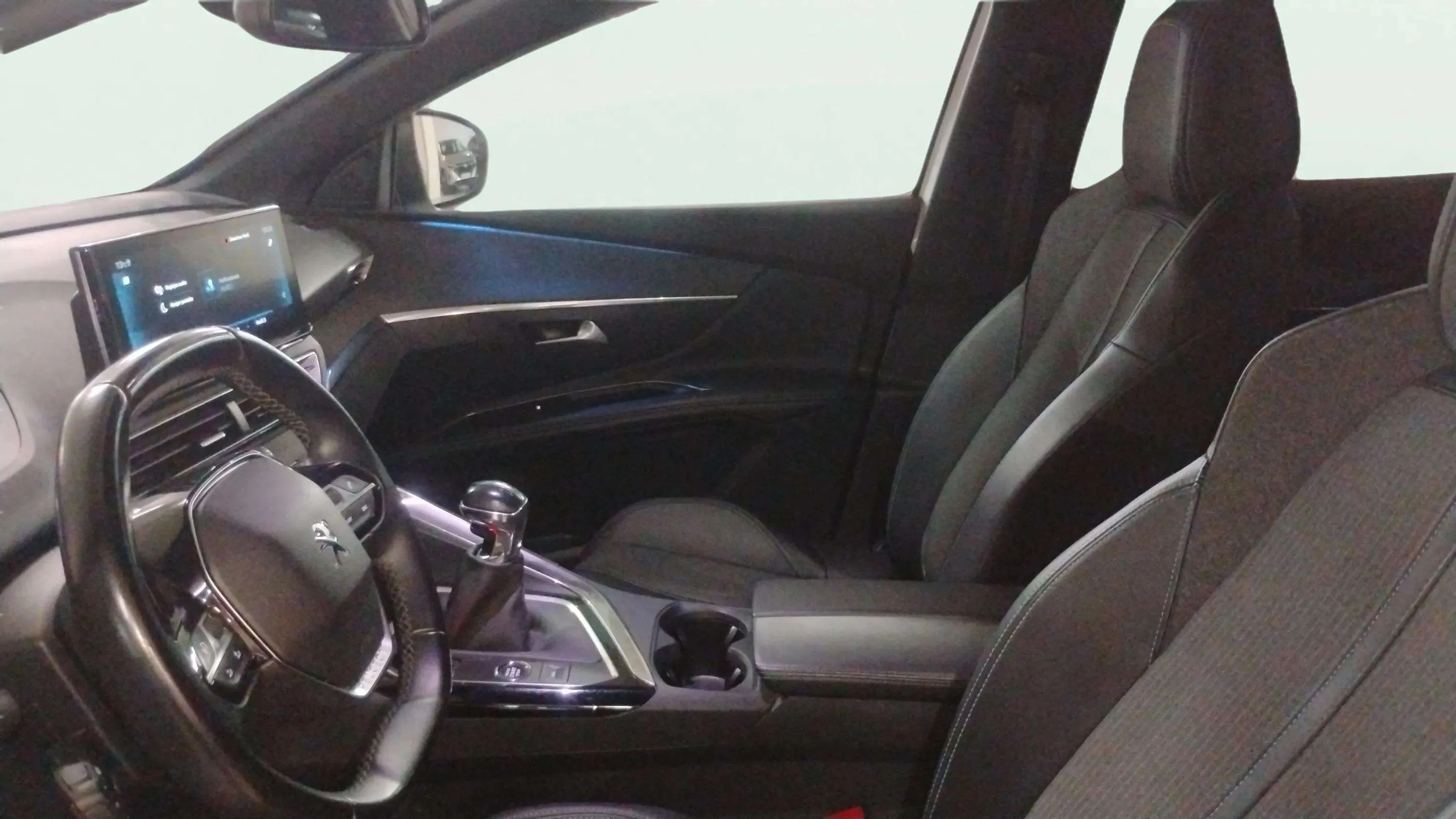 Peugeot 3008 1.2 PureTech Allure Pack - foto 7