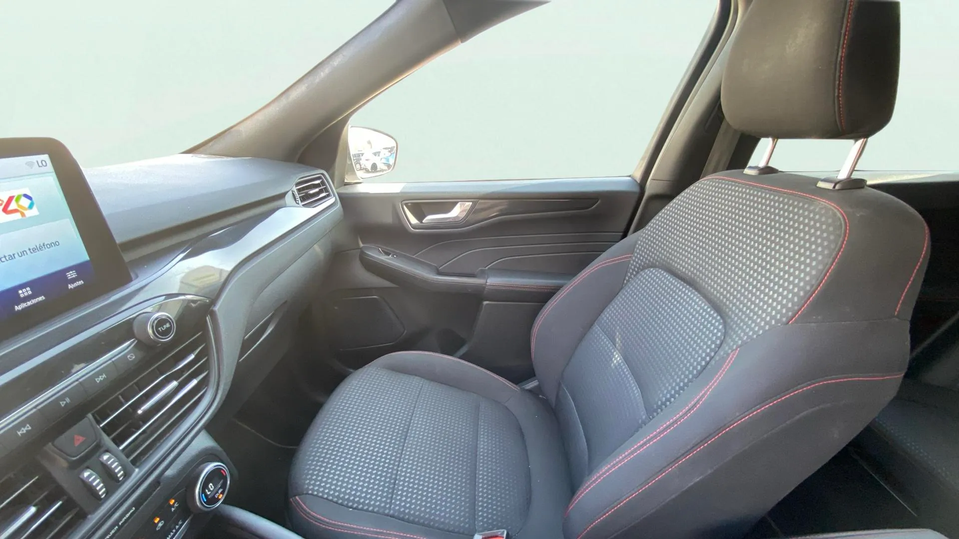 Ford Kuga ST-Line 1.5T EcoBoost - foto 15