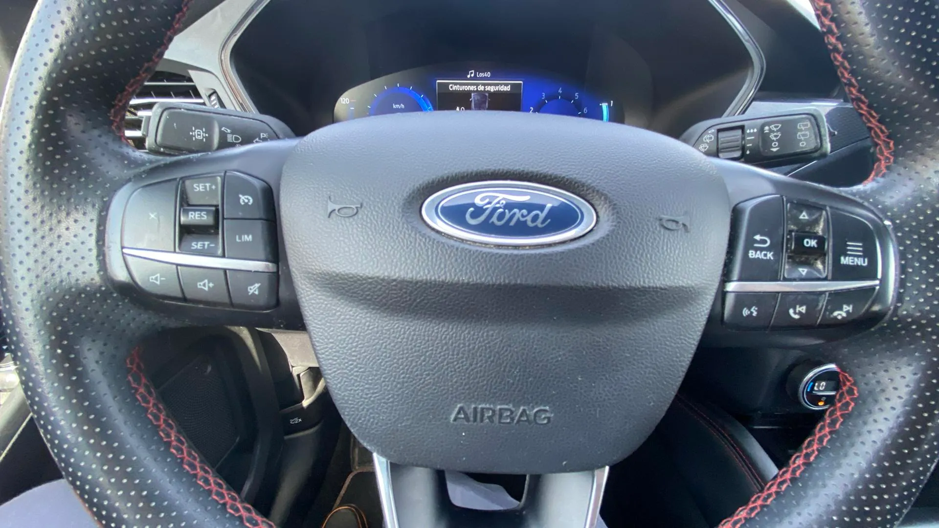 Ford Kuga ST-Line 1.5T EcoBoost - foto 18