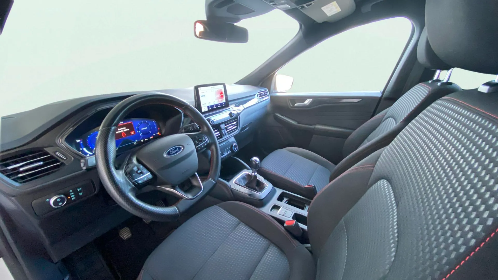 Ford Kuga ST-Line 1.5T EcoBoost - foto 28